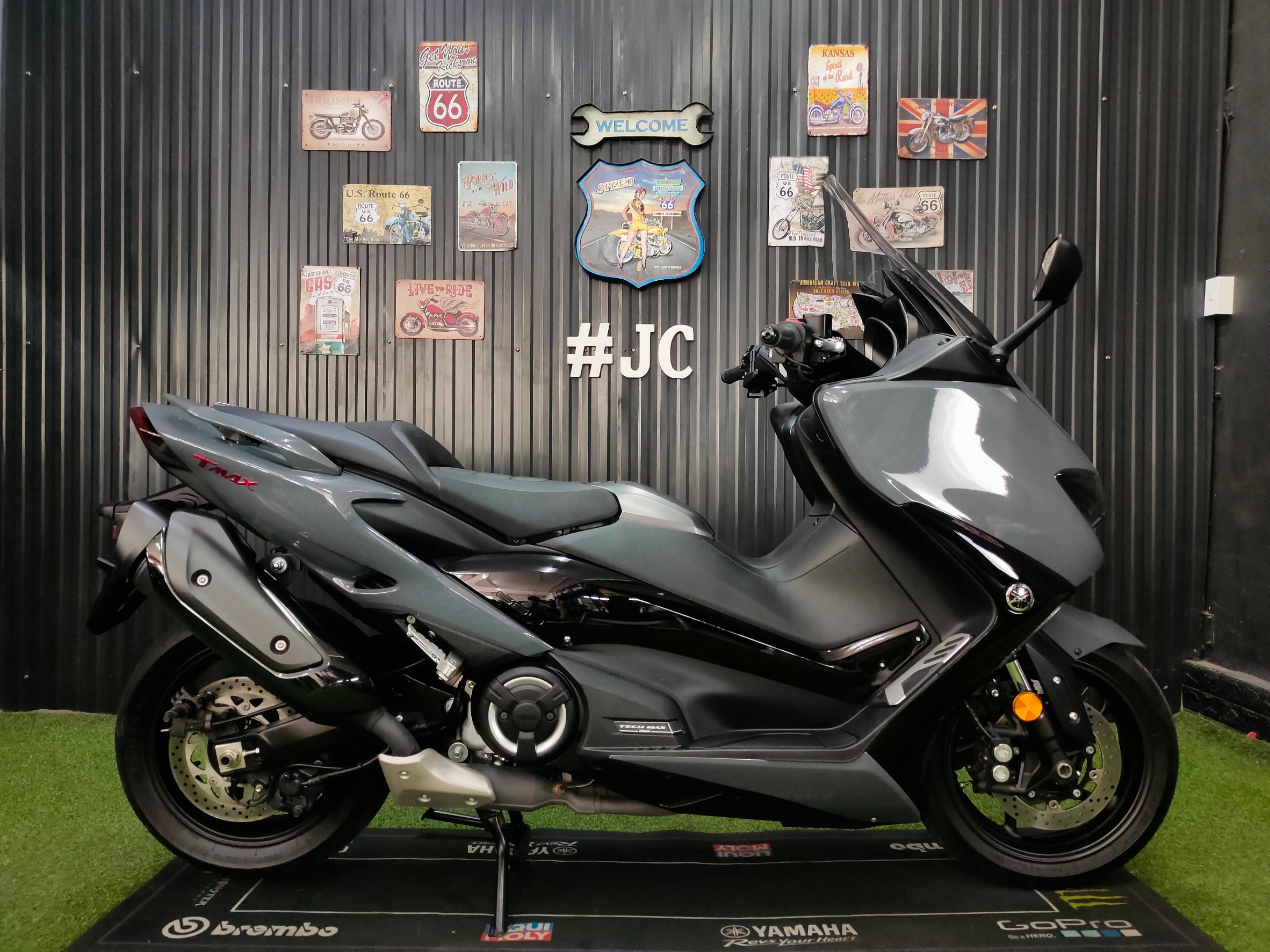 โซฟาซิ่ง เข้าใหม่ทั้งที....จัดตัวTopสุดไปเลย 🤟 YAMAHA TMAX 560 TechMax รถปลายปี 2021 (นางฟ้า) นางฟ้า3พันโล "โคตรสวย"