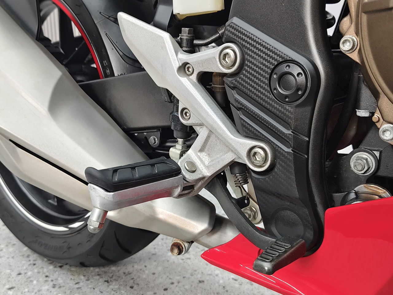 "ซื้อง่ายขายคล่องจริงรุ่นนี้" HONDA CBR500R รถกลางปี20 มือเดียว✨️ไมล์หลักพัน✨️