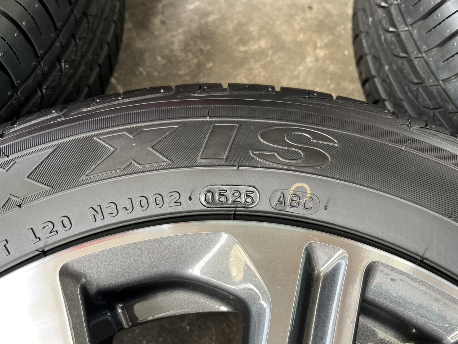 ✨ล้อแม็ก✨Honda City ตัวท็อป ขอบ 15 เทาหน้าเงา พร้อมยางใหม่ป้ายแดง 185-60-15 Maxxis💥ปี 25💥