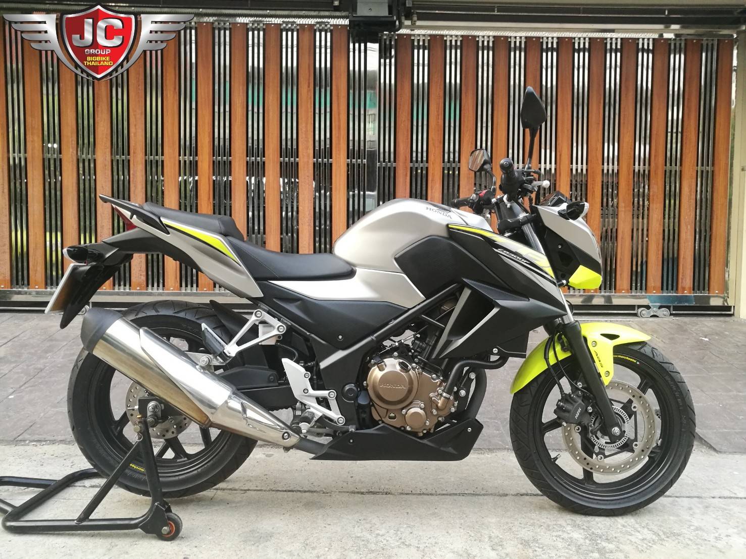 CB300(abs)รถบ้านมือเดียว สภาพ95% ไมล์แท้ หกพันโล