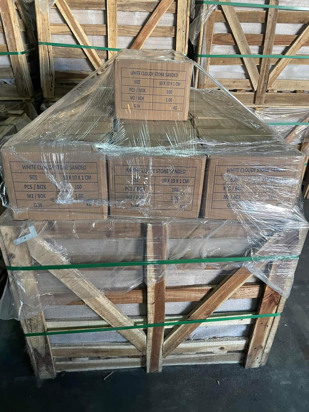 White Cloudy 10x10x1cm พร้อมส่ง