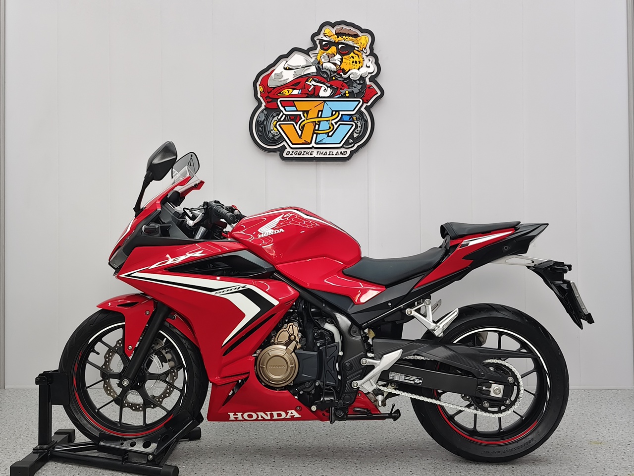 "ซื้อง่ายขายคล่องจริงรุ่นนี้" HONDA CBR500R รถกลางปี20 มือเดียว✨️ไมล์หลักพัน✨️