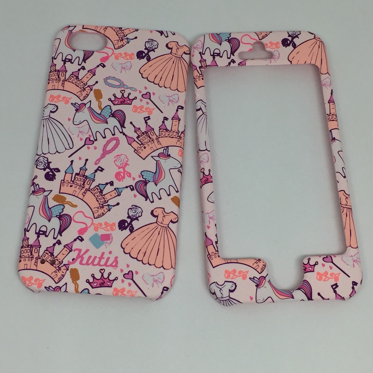 เคสคูทิส (Kutis) ไอโฟน5,5S(ลายกระโปรงกับปราสาทสีชมพู)