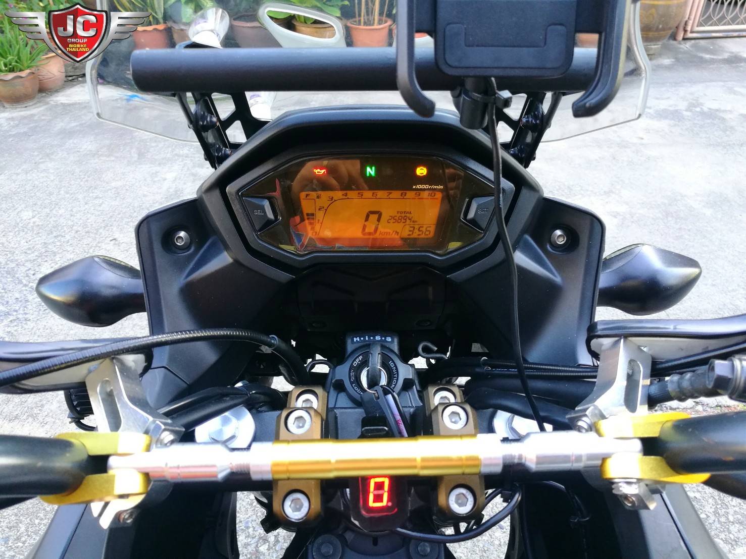 รถบ้านแท้แต่งแต็มทั้งคัน CB500X(abs)----จดทะเบียน ธ.ค.ปี 2013 "Full Options" พร้อมลุย!