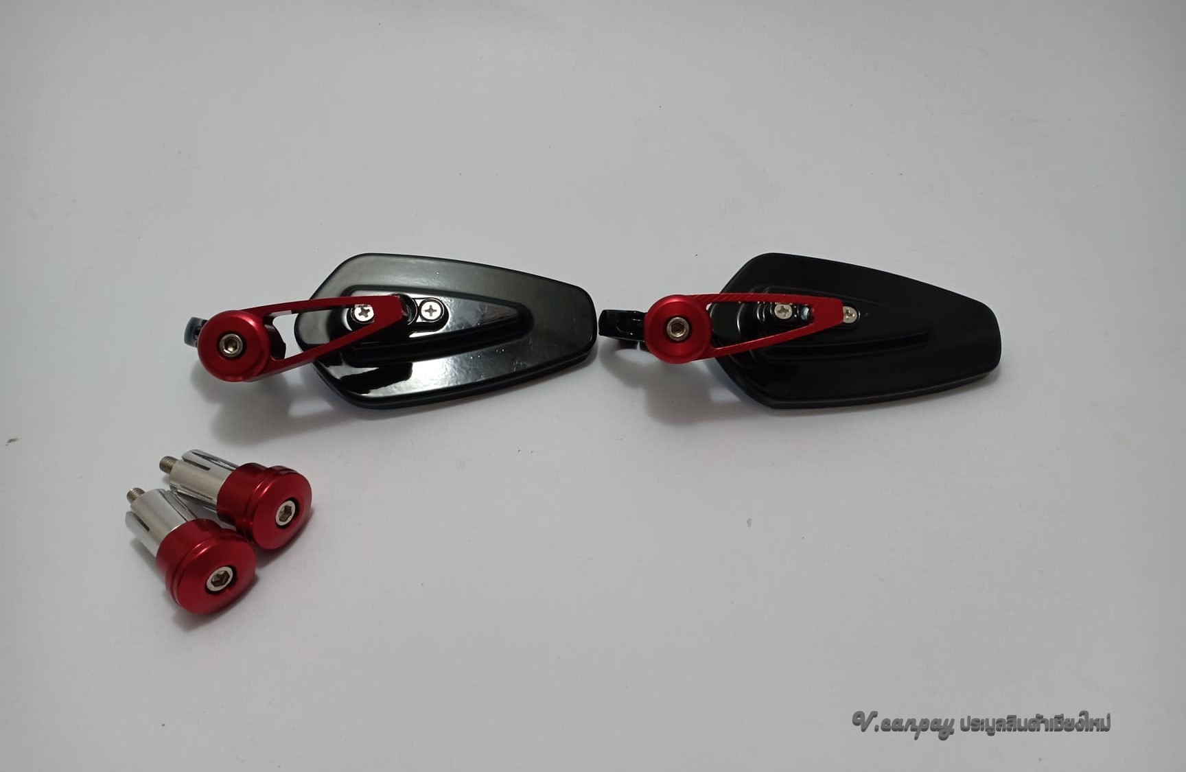 กระจกปลายแฮนด์สำหรับติดมอเตอร์ไซด์ CRG (งานเกรดเอแพคกล่องอย่างดี)