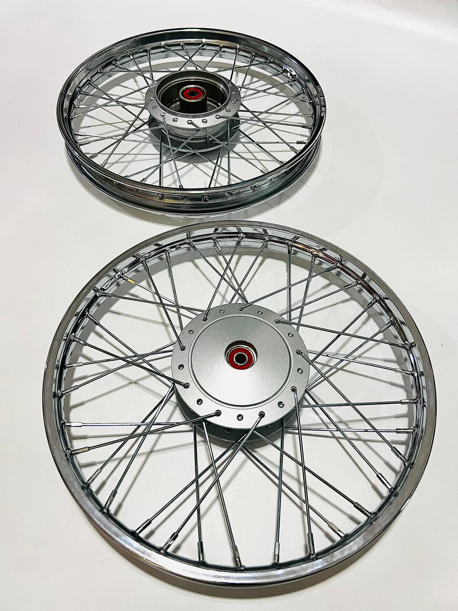 วงล้อ+ขึ้นซี่เวฟ125 รุ่นดั้มเบรค ล้อหน้าและล้อหลัง ครบชุด รอ