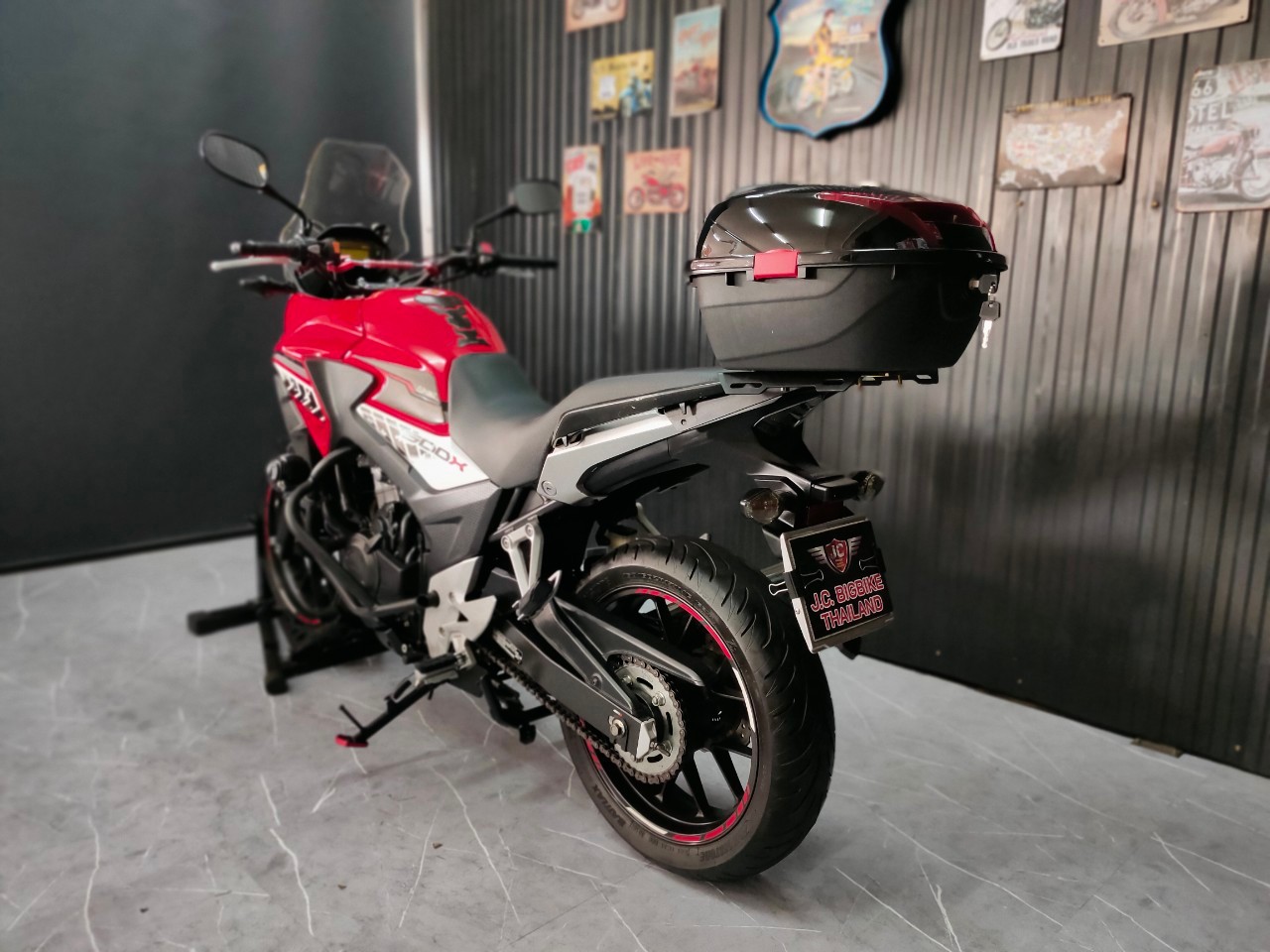 ⭐ 20% จ่ายจบ ⭕ บาท⁉️ ก็ว้าวุ่นกันเลยทีนี้...กับเจ้า HONDA CB500X "รถสวยมือเดียว" ปลายปี 2016 แท้