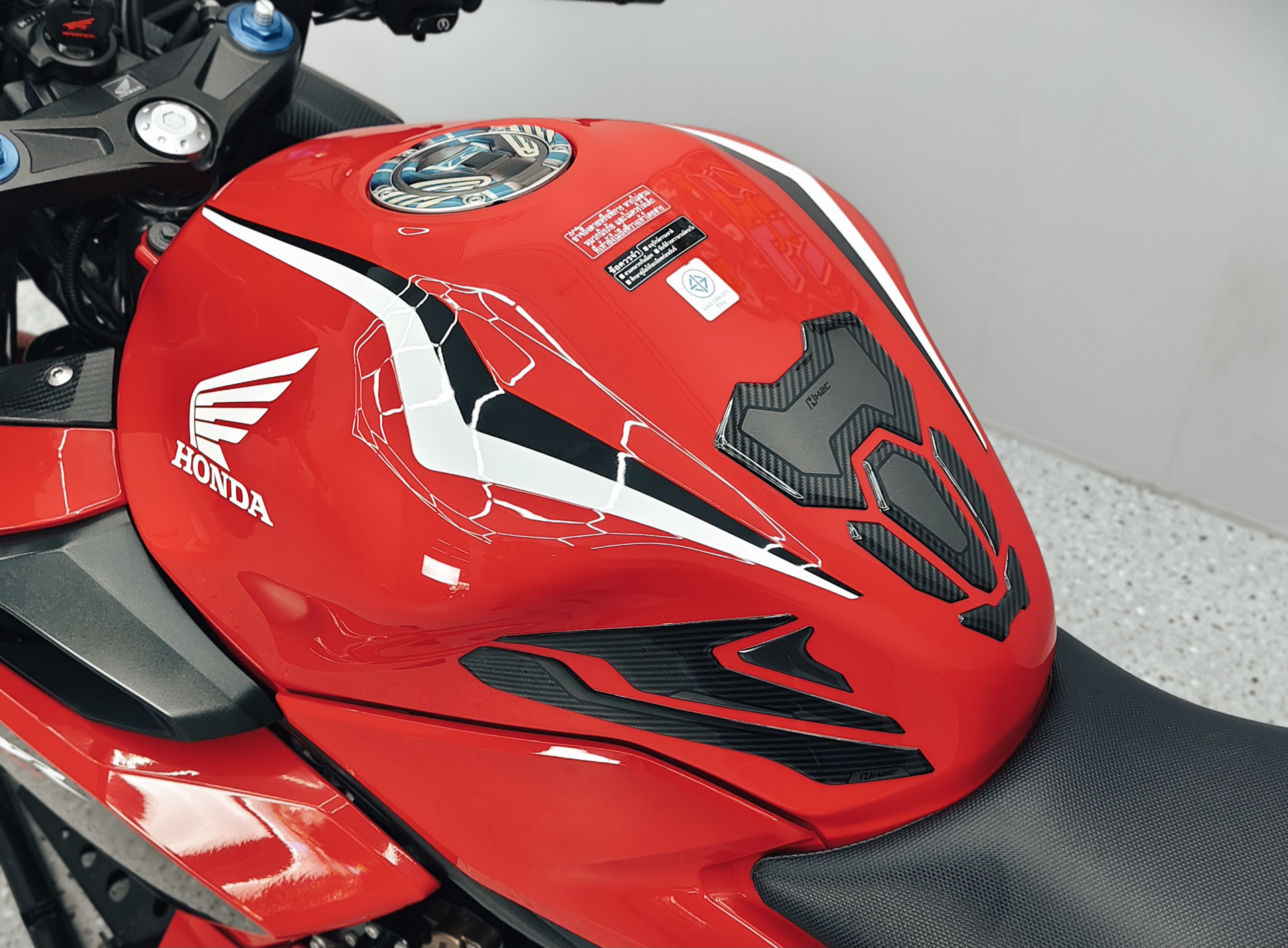 แต่งลายใหม่....ไมล์หลักพัน 🥰 HONDA CBR500R ABS ปี 2020 พร้อมโปรเด็ด ⭕️ บาทเช่นเคย‼️