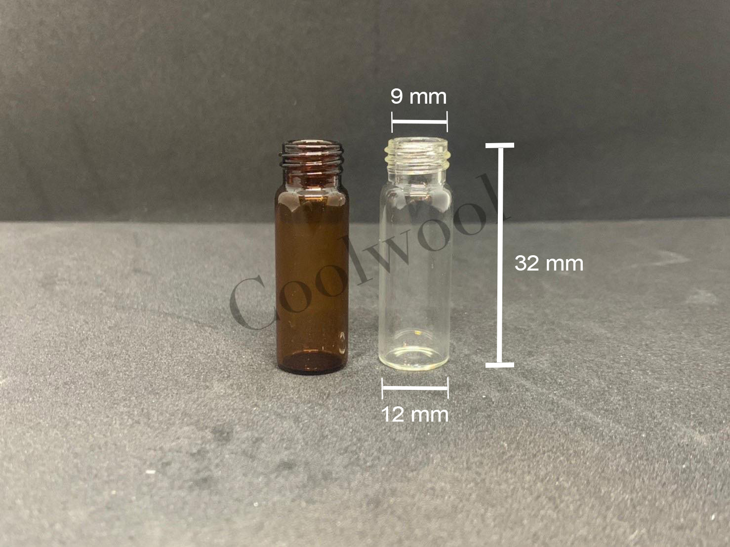 vial สีใส ฝาเกลียว ขนาด 2 ml -12x32mm(100ชิ้น/แพ็ค) 9-425 ไม่มีสเกล