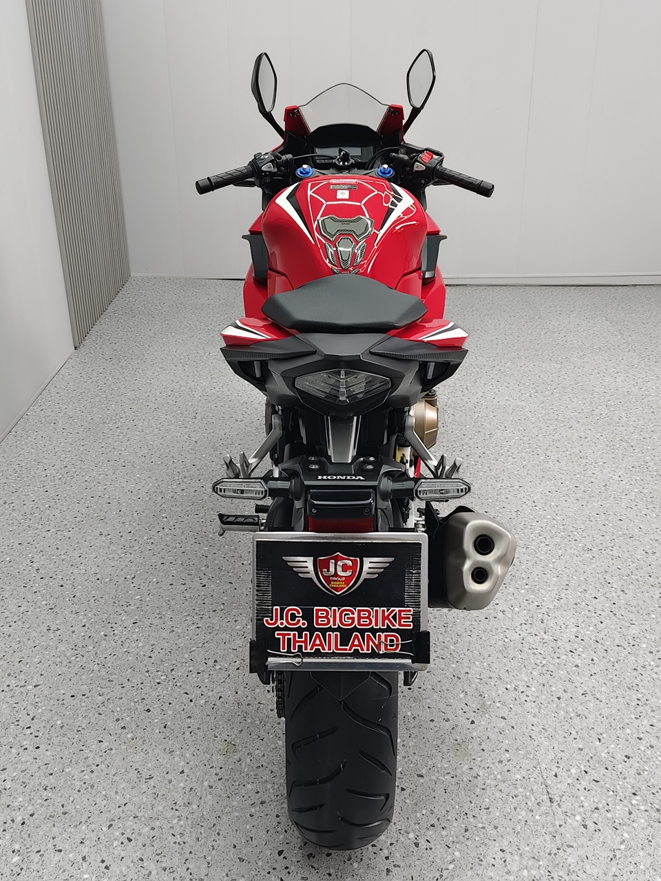 "ซื้อง่ายขายคล่องจริงรุ่นนี้" HONDA CBR500R รถกลางปี20 มือเดียว✨️ไมล์หลักพัน✨️