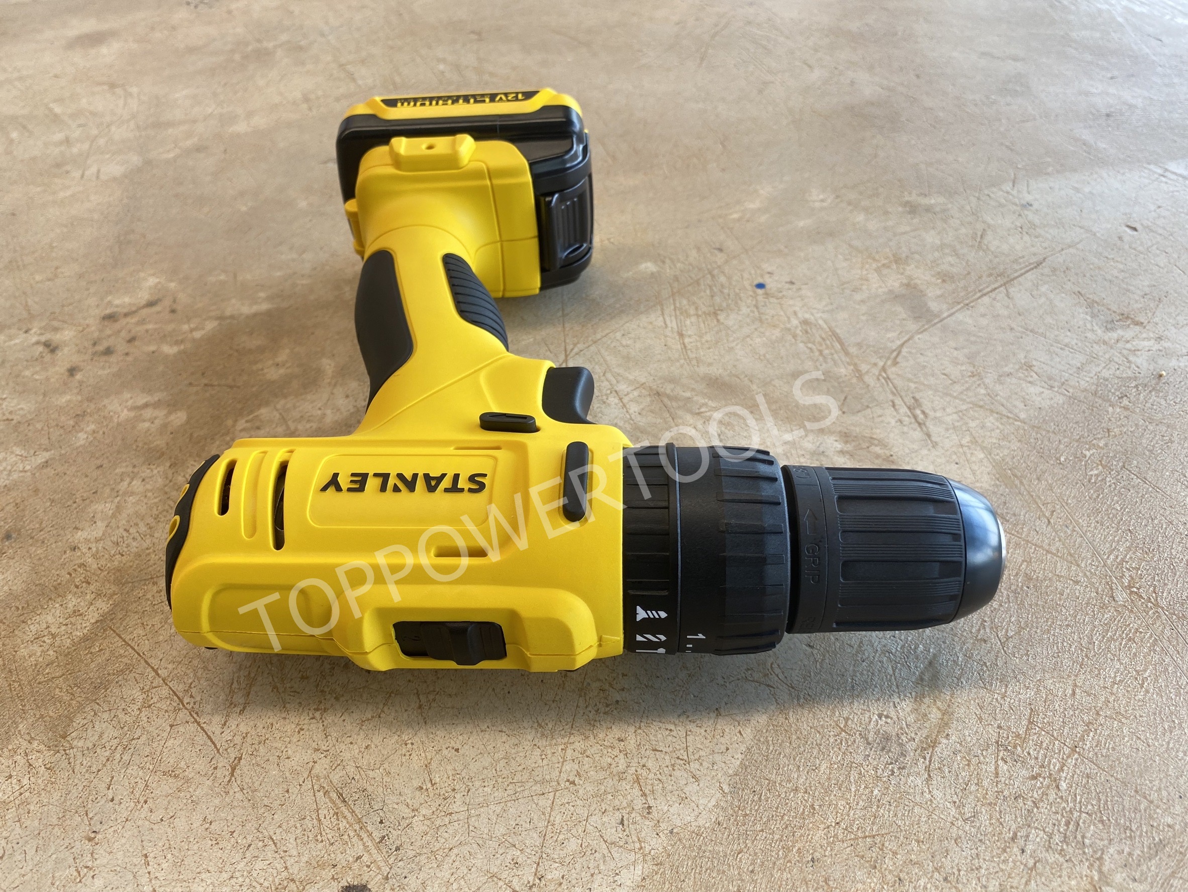 สว่านกระแทกไร้สาย 10มม.12V. SCH121S2K STANLEY