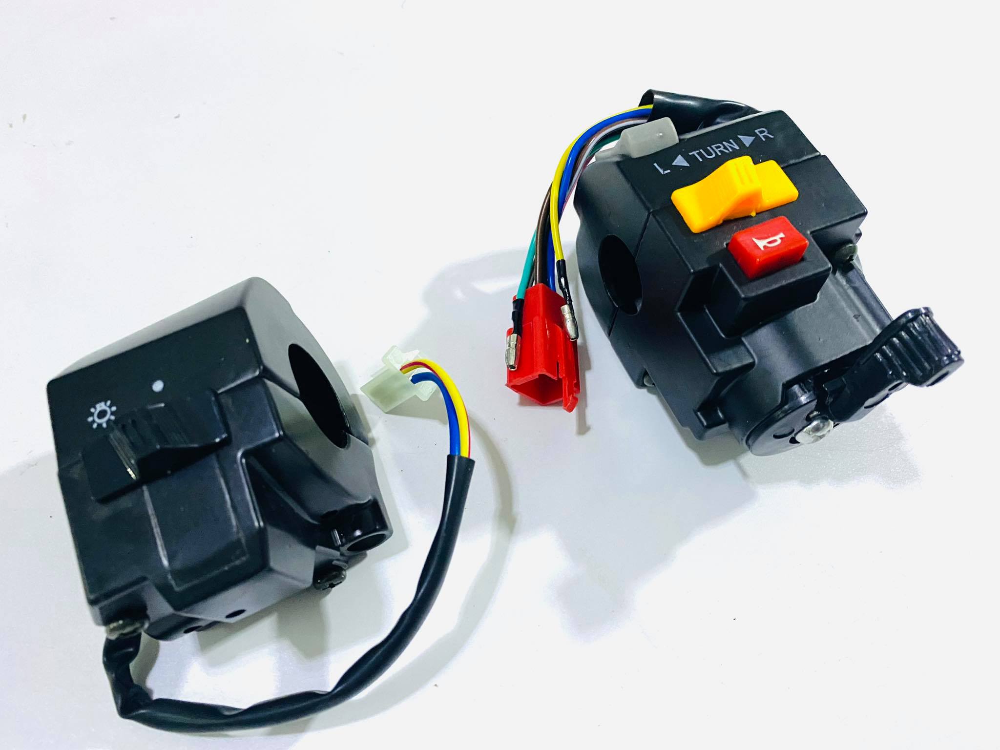 สวิทแฮนด์ซ้าย+ขวาmate111 y111