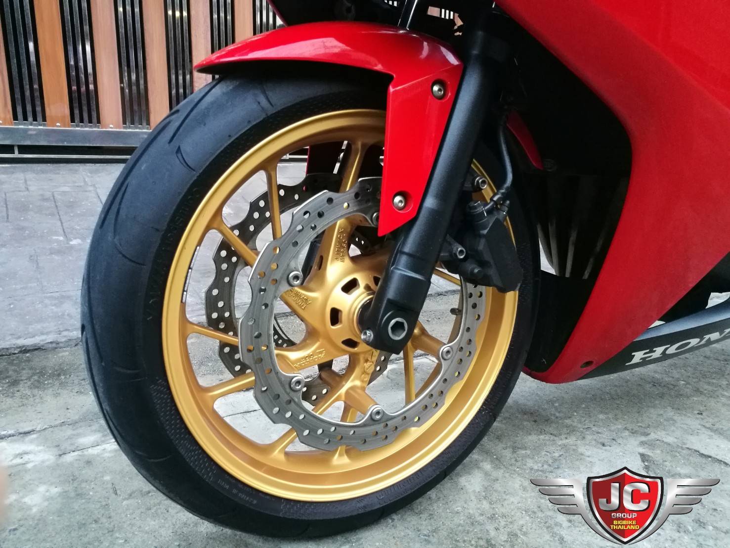 รถบ้านแท้ไม่ประมูล เครื่องเป๊ะเวอร์ ของแต่งเยี่ยม