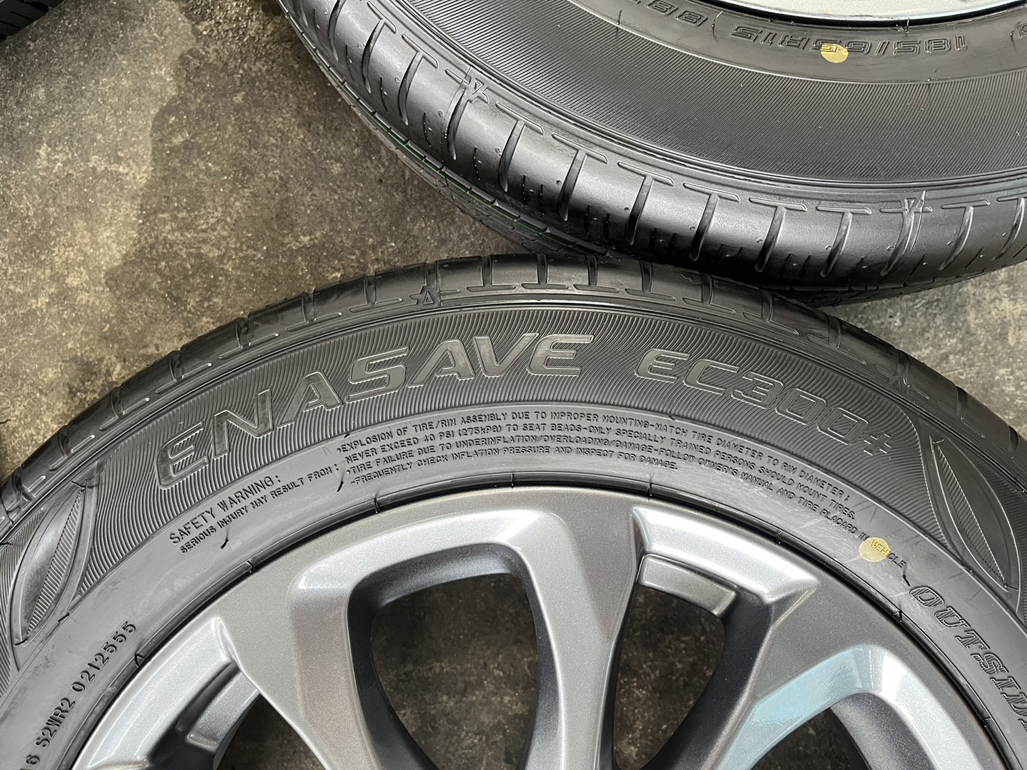 ✨ล้อแม็ก✨Mazda 2 Skyactiv ขอบ 15 สีเทา พร้อมยางใหม่💯185-65-15 Dunlop♨️ปี 24♨️