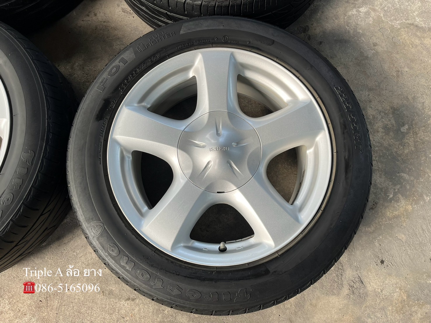 ✨ล้อแม็ก✨ISUZU V-Cross ขอบ 17 พร้อมยาง 225-55-17 Firestone ปี 20
