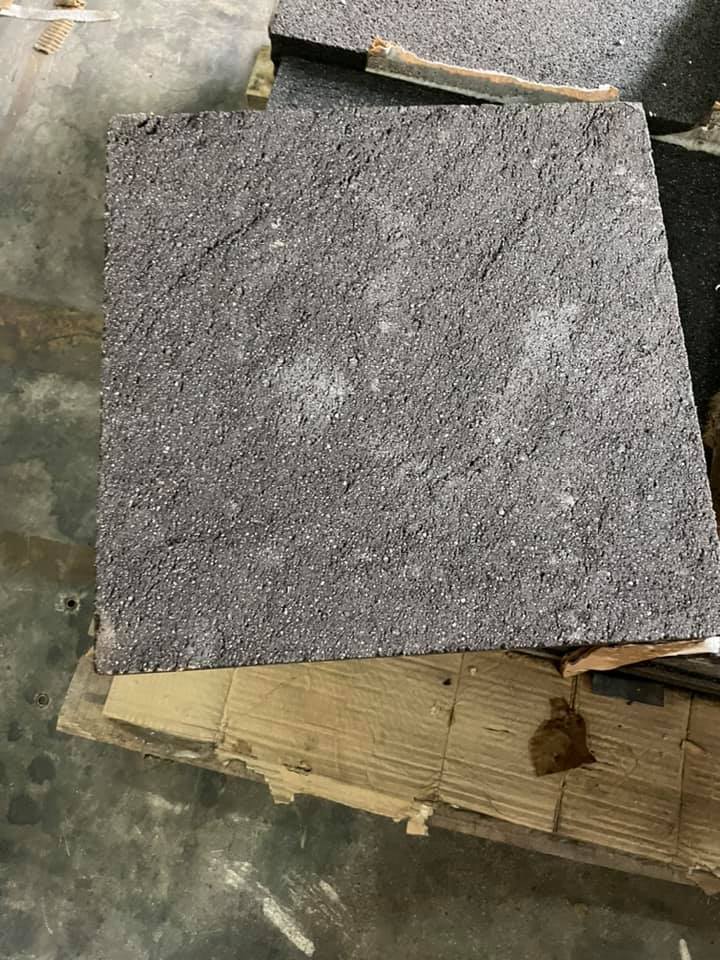 หิน Black Lava สีดำ นำเข้าจากประเทศอินโดนีเซีย