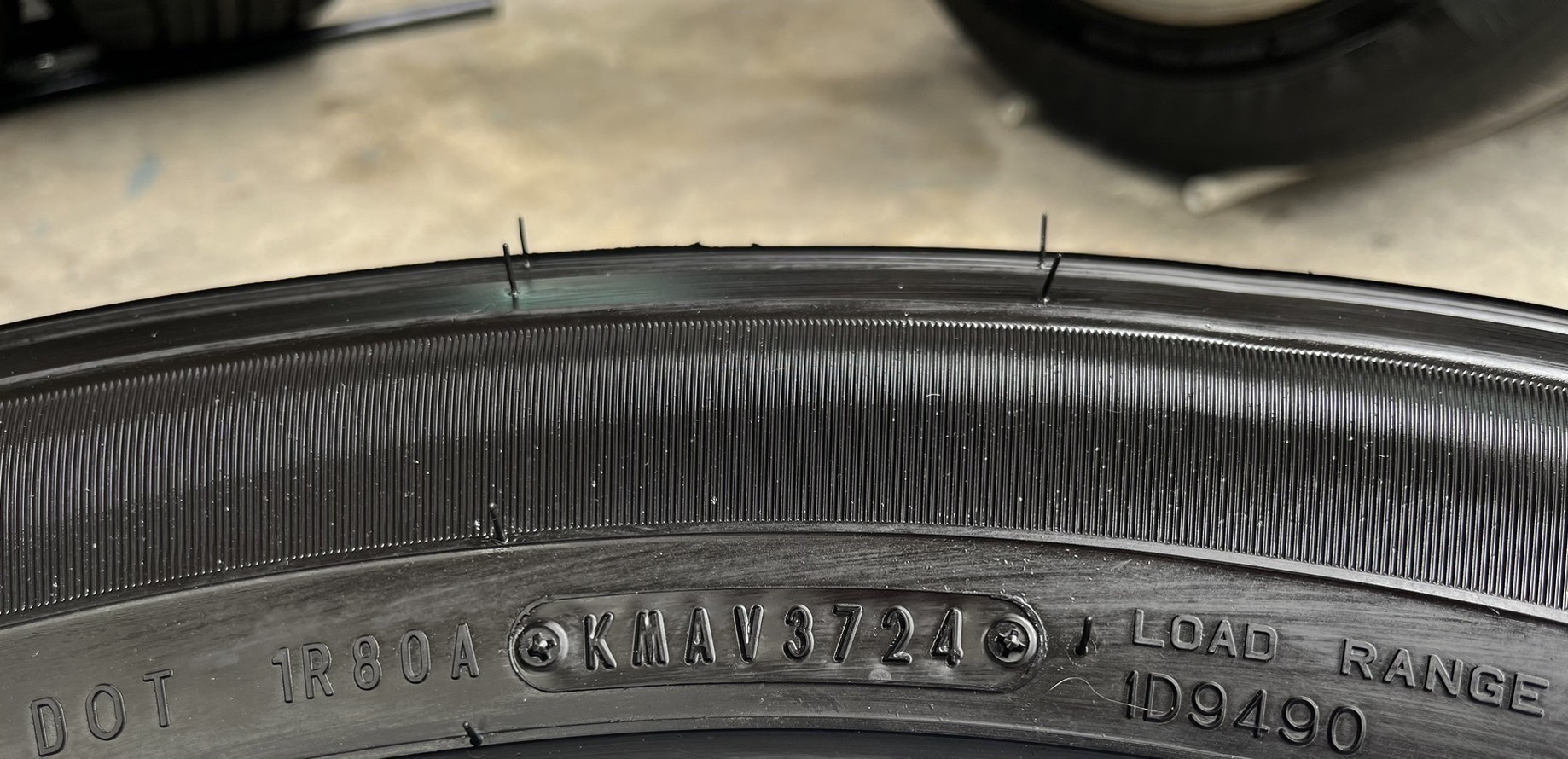 ✨ล้อแม็กป้ายแดง✨Toyota Revo Z Edition 60 ปี ขอบ 17 พร้อมยางป้ายแดง 225-70-17 Dunlop♨ปลายปี 24♨