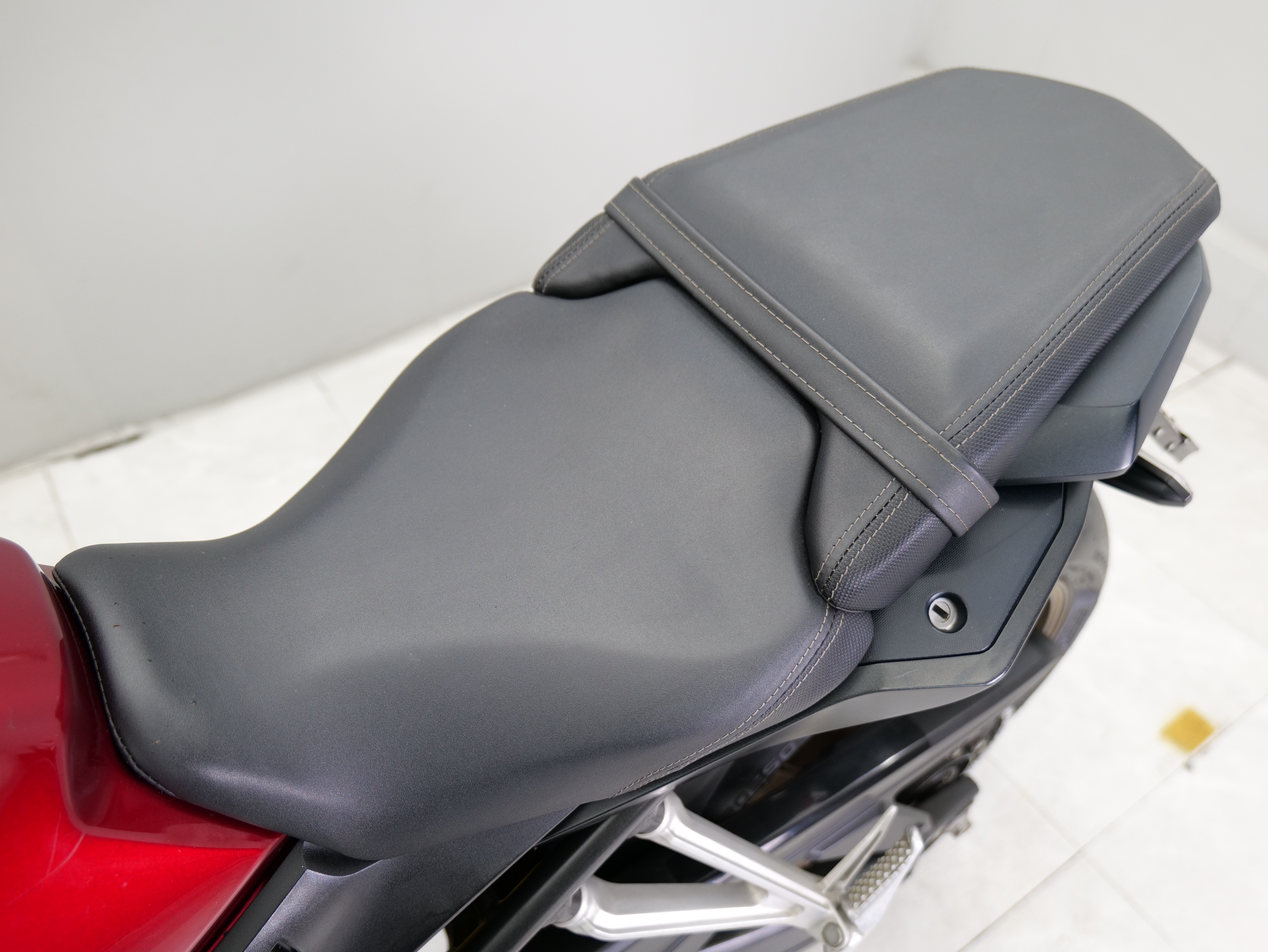 ทรงดีพิมพ์นิยม...พร้อมร่อน💨 HONDA CB650R ปี2019 ❌️ ร้าน นี้ ไม่ กรอ ไมล์ ❌️