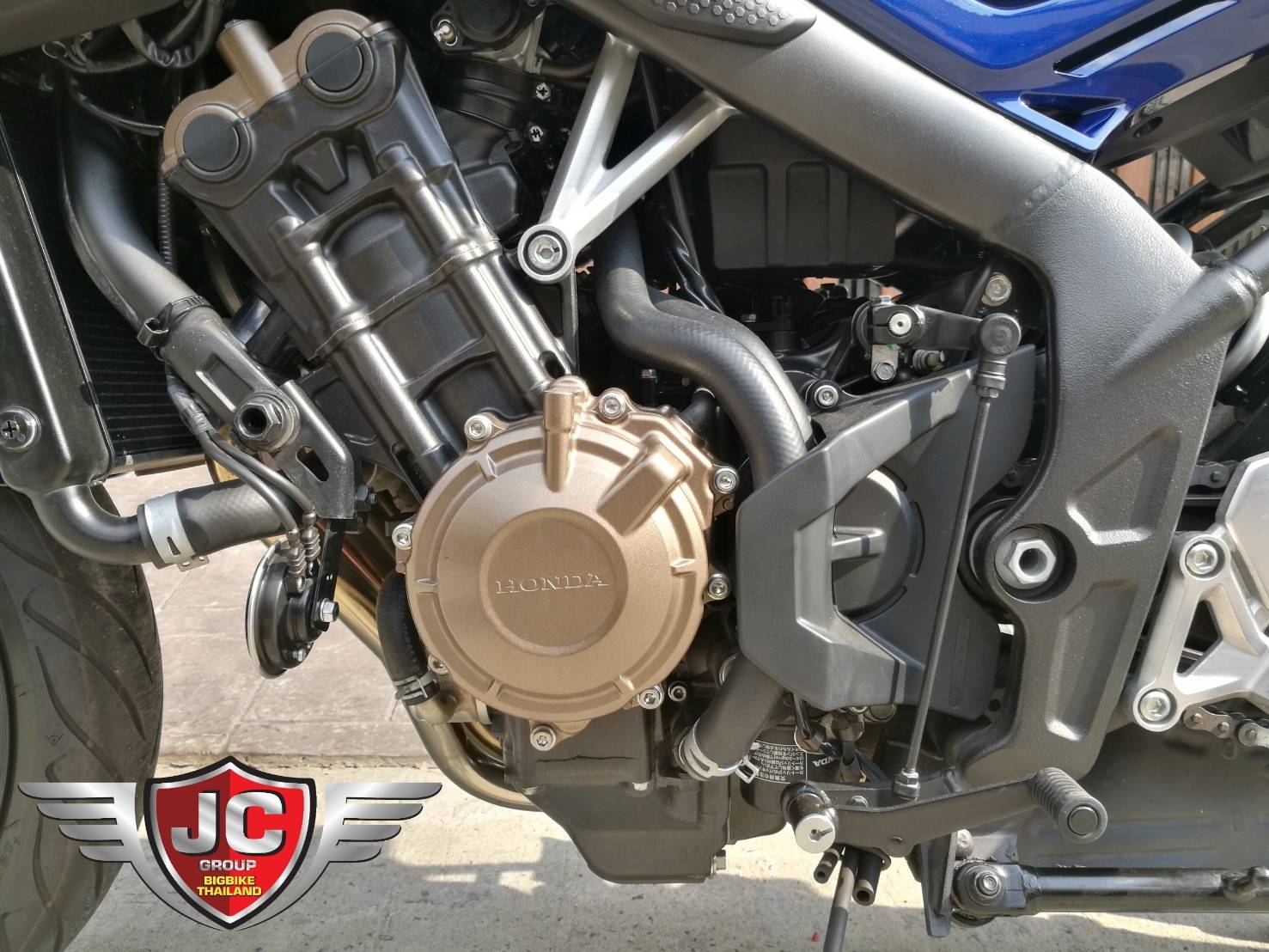 CB650F HIGHLIGHT ประจำเดือน ของมันต้องมีค่า รถสภาพน้องป้ายแดง