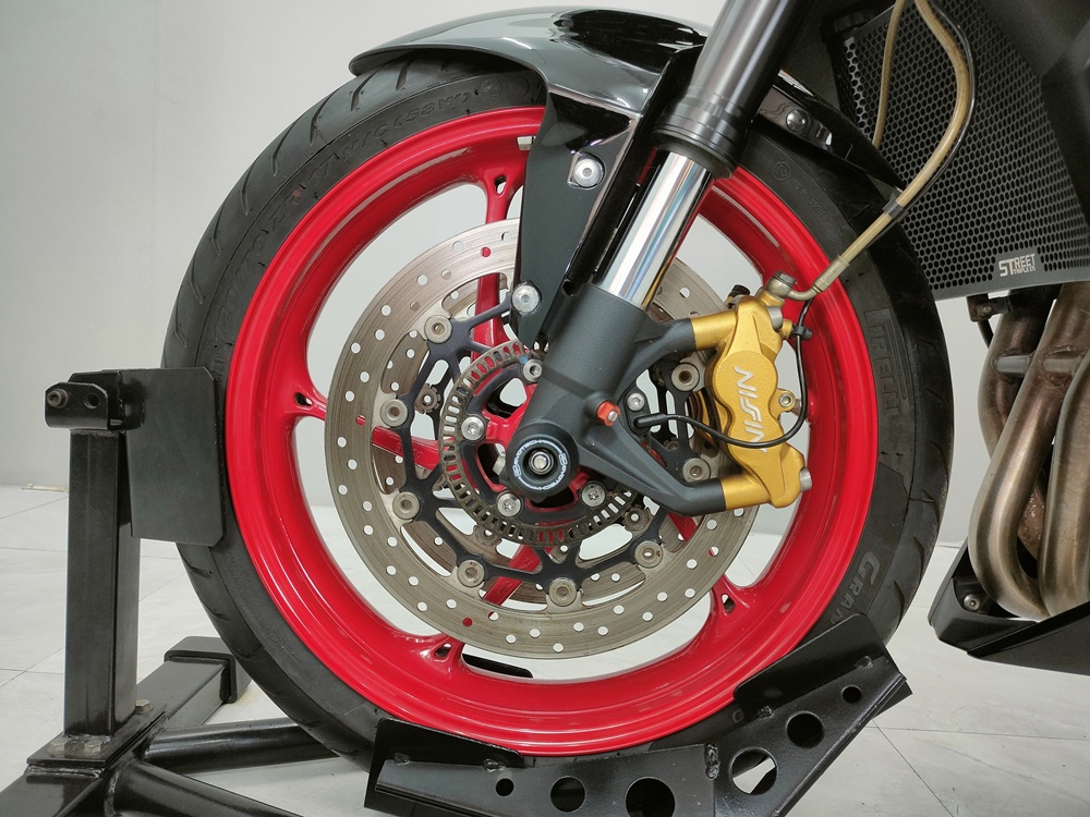 ❌️ ร้าน นี้ ไม่ กรอ ไมล์ ❌ TRIUMPH STREET TRIPLE 675RX จดปี 2019 โมเดล16 3พันโลแท้...สเปคแบบนี้หาไม่มีแว้ว 😬พร้อมโปรโมชั่นโดนๆ