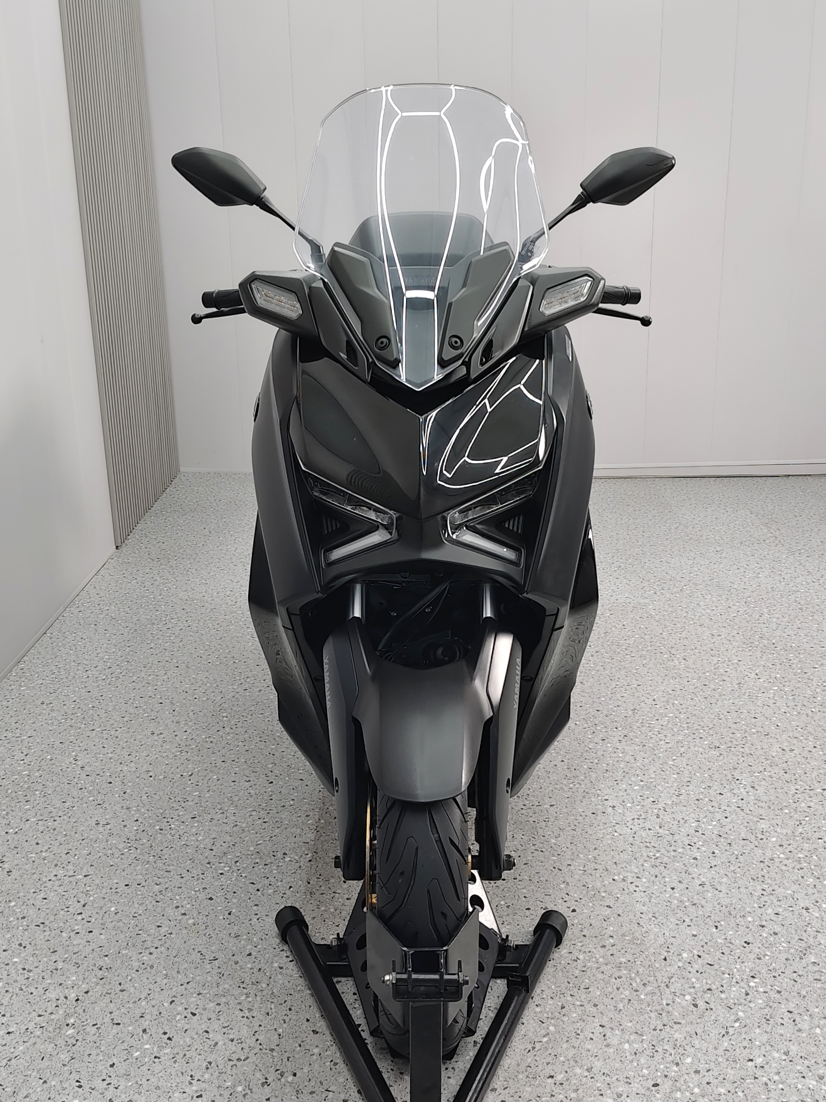 ดำๆดุๆ YAMAHA XMAX300 Connected ปลายปี 2023 แท้ พร้อมโปรโมชั่น "ฟรี⭐"