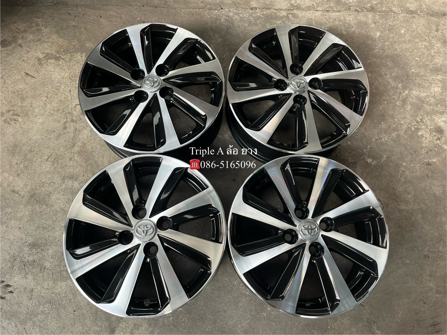✨ล้อแม็ก✨Toyota Vios 8 ก้าน ขอบ 15 ดำหน้าเงา💖สวยกริ๊บ🚘ใส่กับ Toyota Vios ,Yaris Ativ ได้เลย