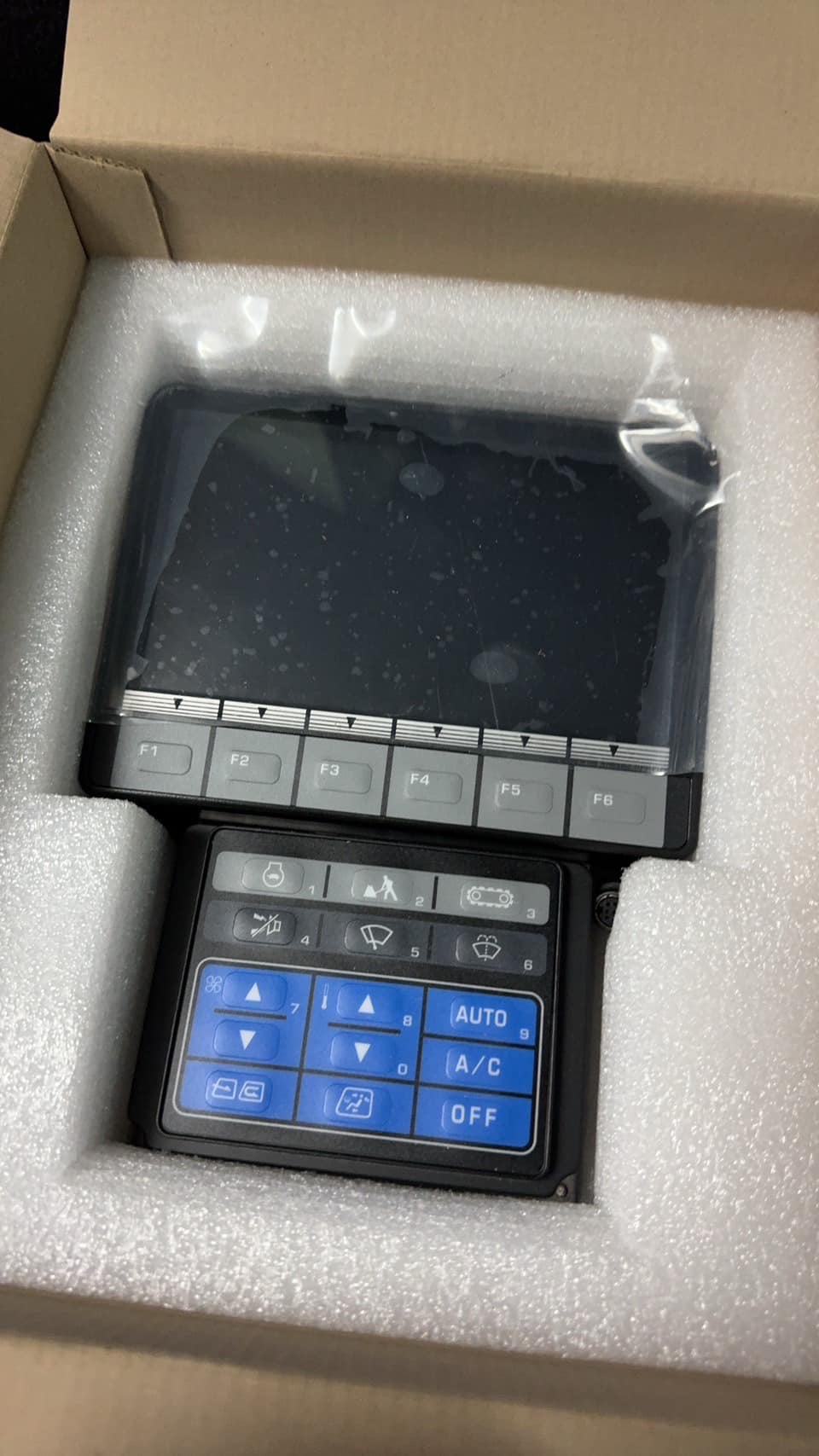 หน้าจอ PC200-8