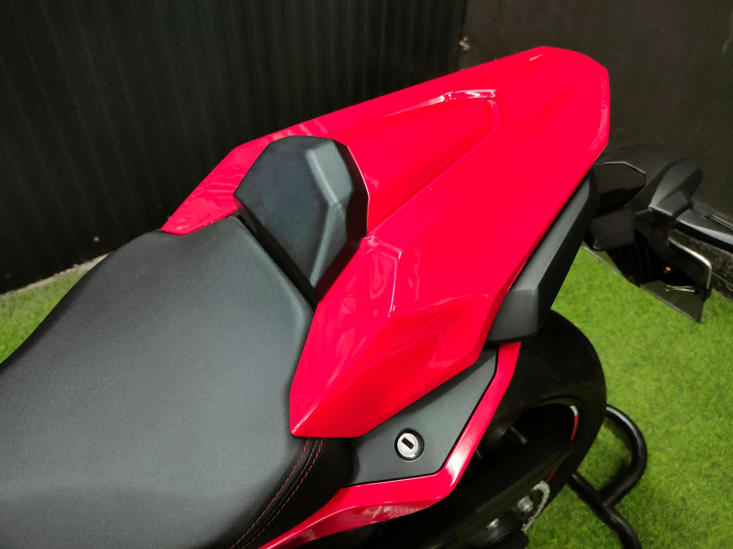 อ๊อปชั่น....ตัวแรง/ตัวแพง ราคาโคตรโดนเลยทีเดียว‼️ HONDA CBR650R ปลายปี19 🔥 ชุดแต่ง Furious Edition 🔥 นอนห้องแอร์นะจ๊ะ 🤗