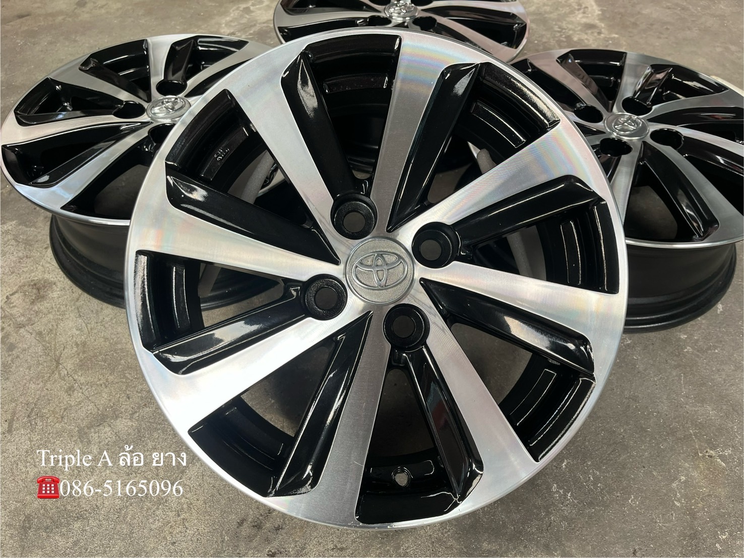 ✨ล้อแม็ก✨Toyota Vios 8 ก้าน ขอบ 15 ดำหน้าเงา💖สวยกริ๊บ🚘ใส่กับ Toyota Vios ,Yaris Ativ ได้เลย