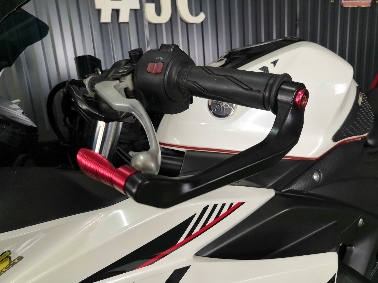 ทรงนี้โดนใจใครบ้าง >>>YZF-R3<<< จดทะเบียนปลายปี 2017 🔥