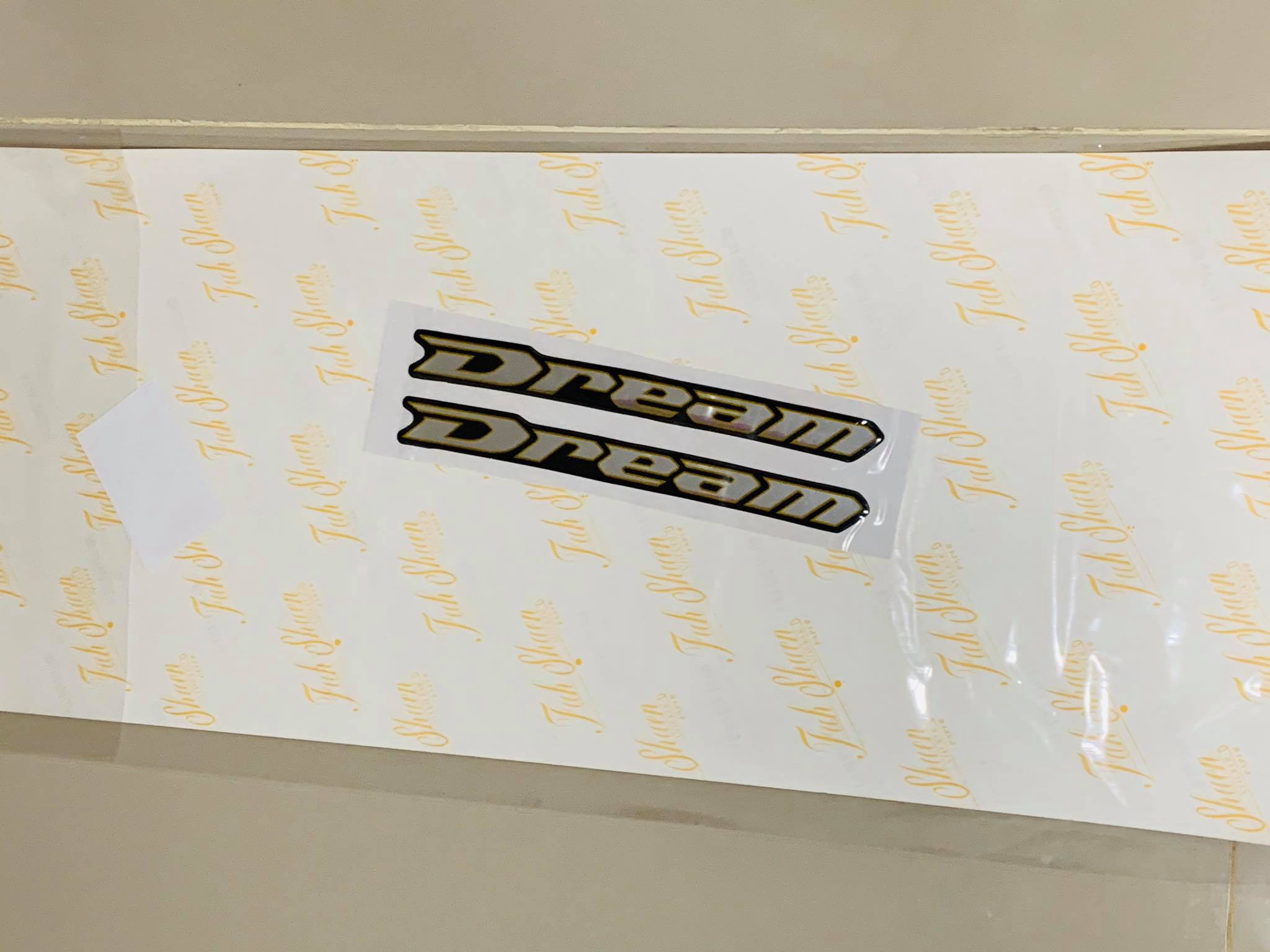 สติ๊กเกอร์ ดรีม110I ปี2011 ตัวนูน