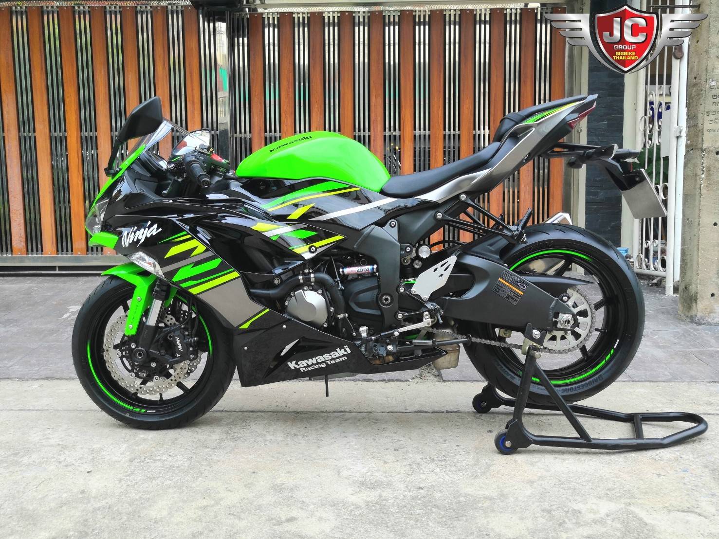 ZX-6R ***ไมล์ร้อยโลไม่ต้องบรรยายมาก***สภาพรถใหม่ใสกริ๊งๆ