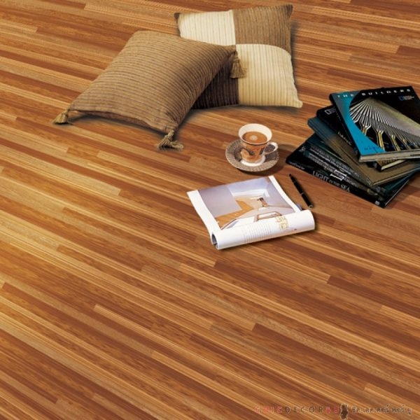 พีวีซีปูพื้น ลายไม้ สีส้ม JP-005 หน้ากว้าง 100 ซม หนา 0.6 มม ยาวเมตรละ