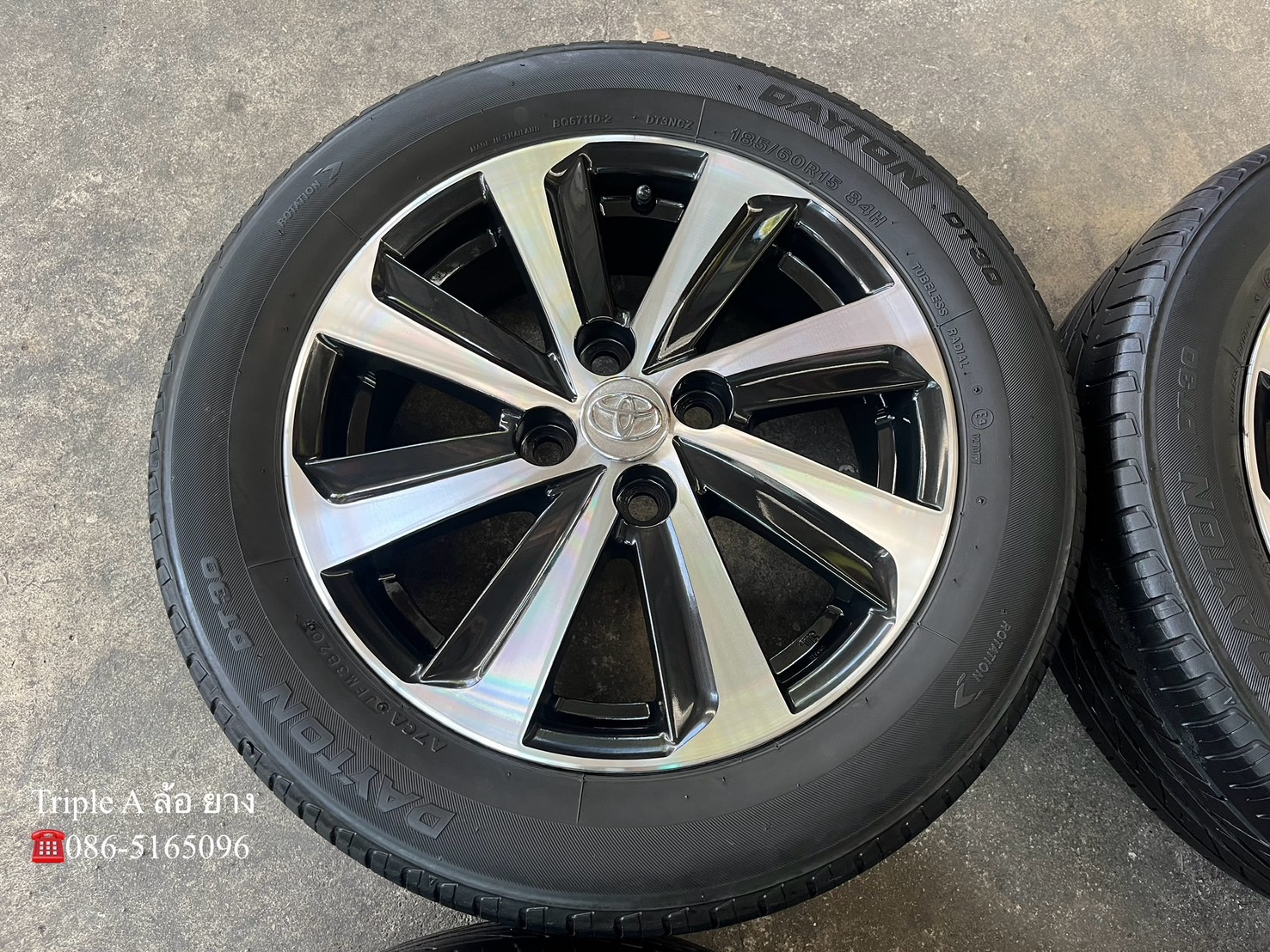 ✨ล้อแม็ก✨Toyota Vios 8 ก้าน ขอบ 15 ดำหน้าเงา พร้อมยาง 185-60-15 DAYTON ปลายปี 20
