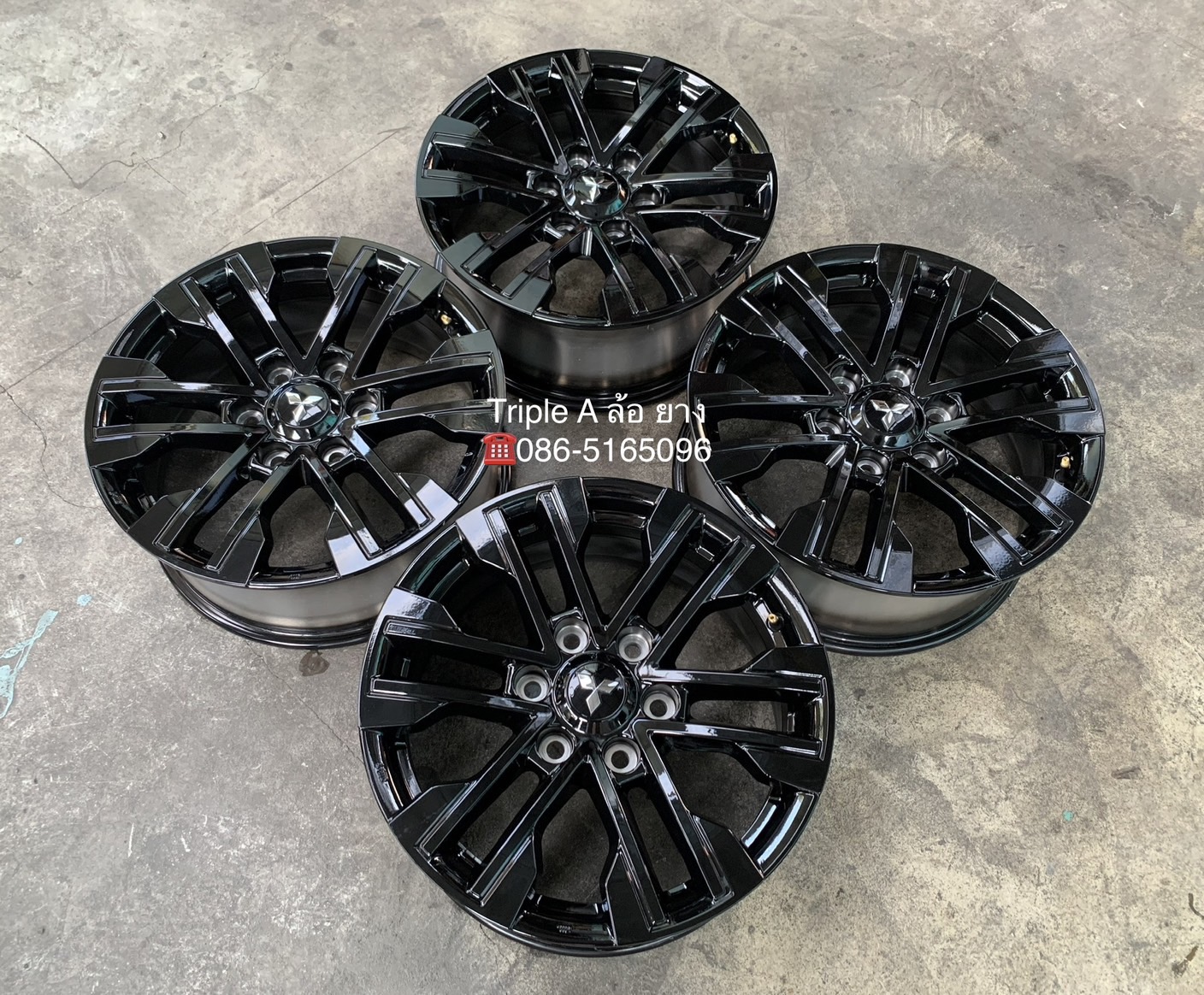 ✨ล้อแม็กป้ายแดง✨Mitsu Pajero Elite รุ่นใหม่ล่าสุด ขอบ 18 สีดำแท้💯ใหม่กริ๊บ💖
