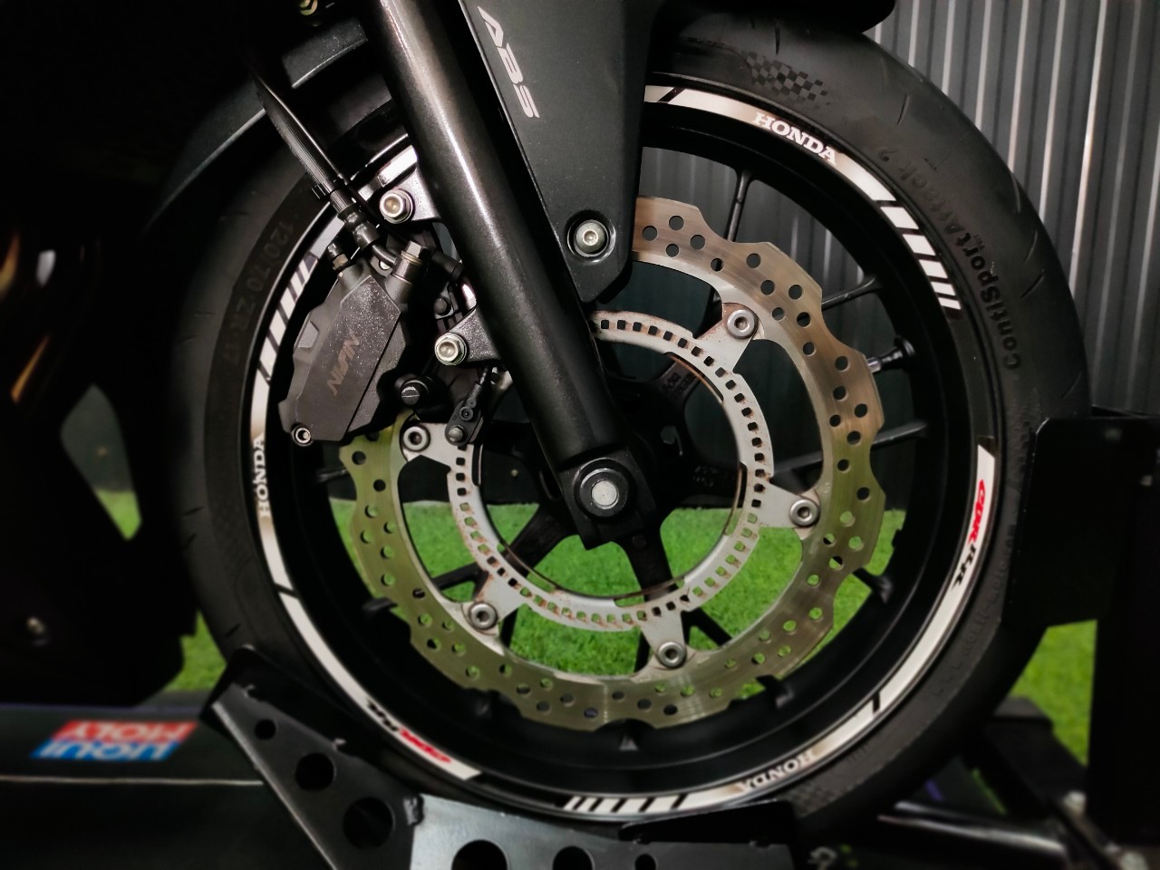 งบ 1900 ⁉️ ได้ขี่สายสปอร์ตของแต่งเพี๊ยบ 😱 จัดไป CBR500R ปลายปี2017 คันนี้เด็ด