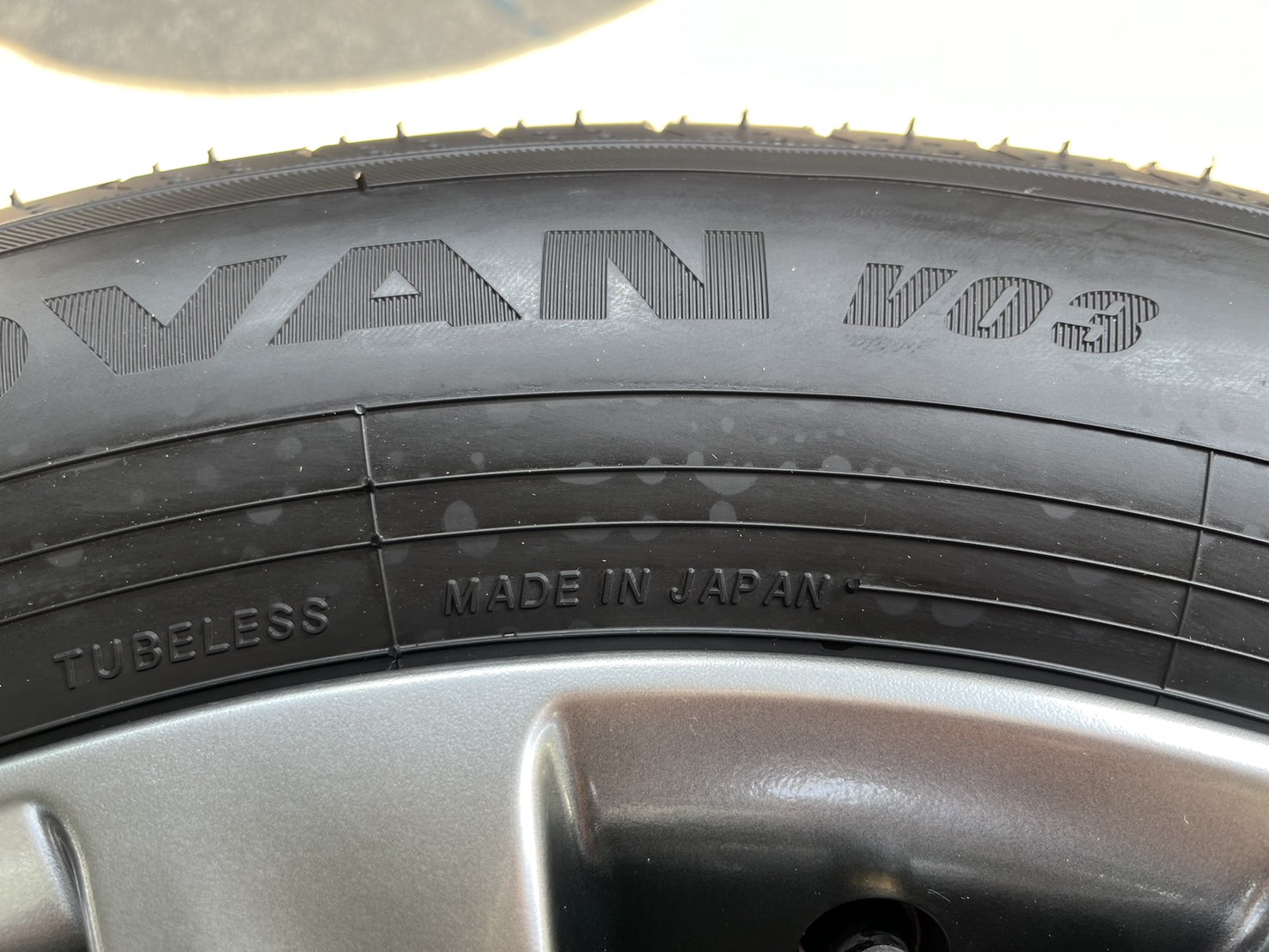 ✨ล้อแม็กพร้อมยางป้ายแดง✨Toyota Alphard (40-Series) รุ่นใหม่ล่าสุด ขอบ 18 สีไฮเปอร์💖สวยกริ๊บ💖