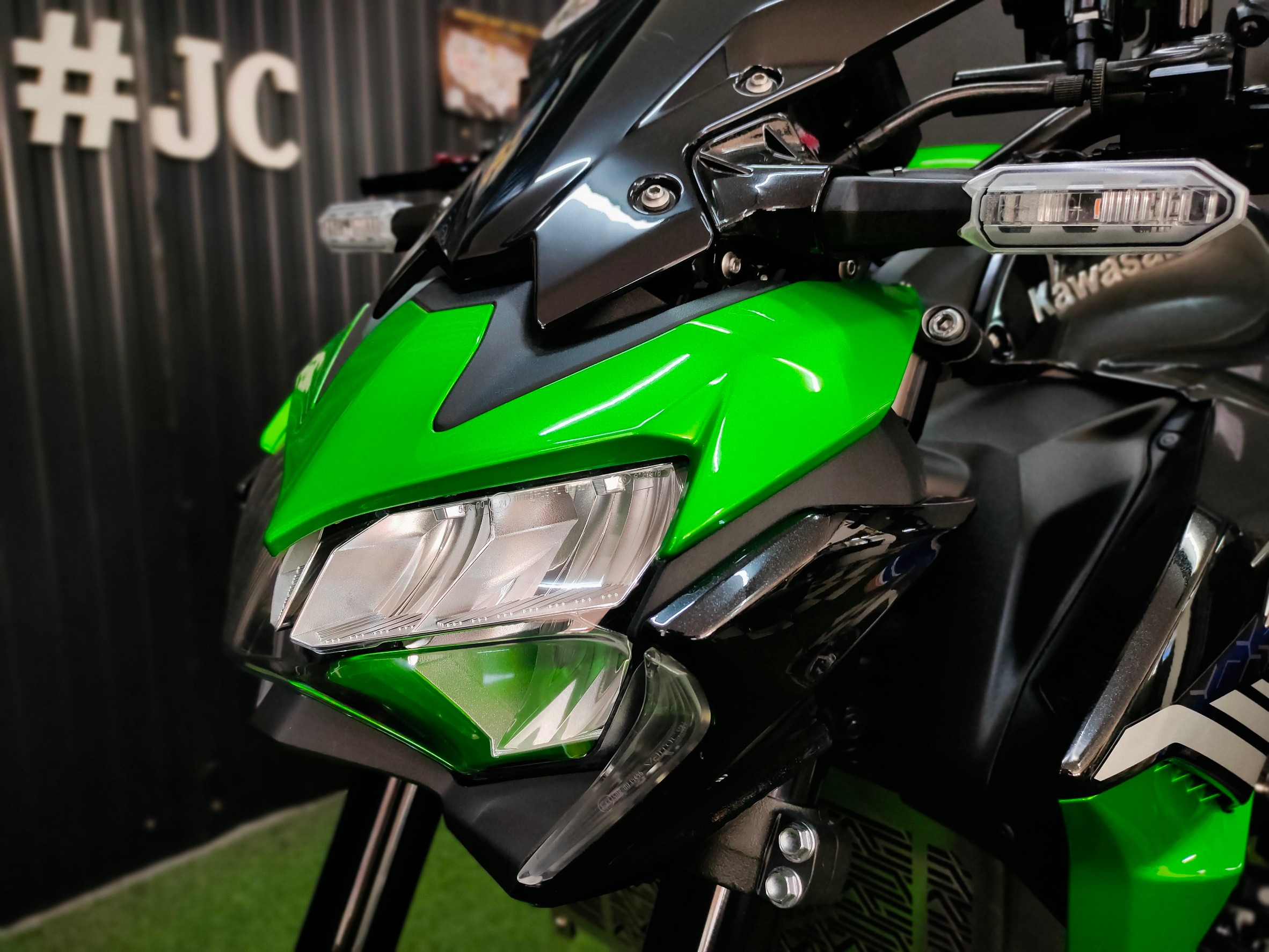 Naked จอสีตัวจี๊ด Z900ABS ปี 2021 นางฟ้าสายจอด 😱 "ตัว STD แต่อ๊อปชั่น SE"