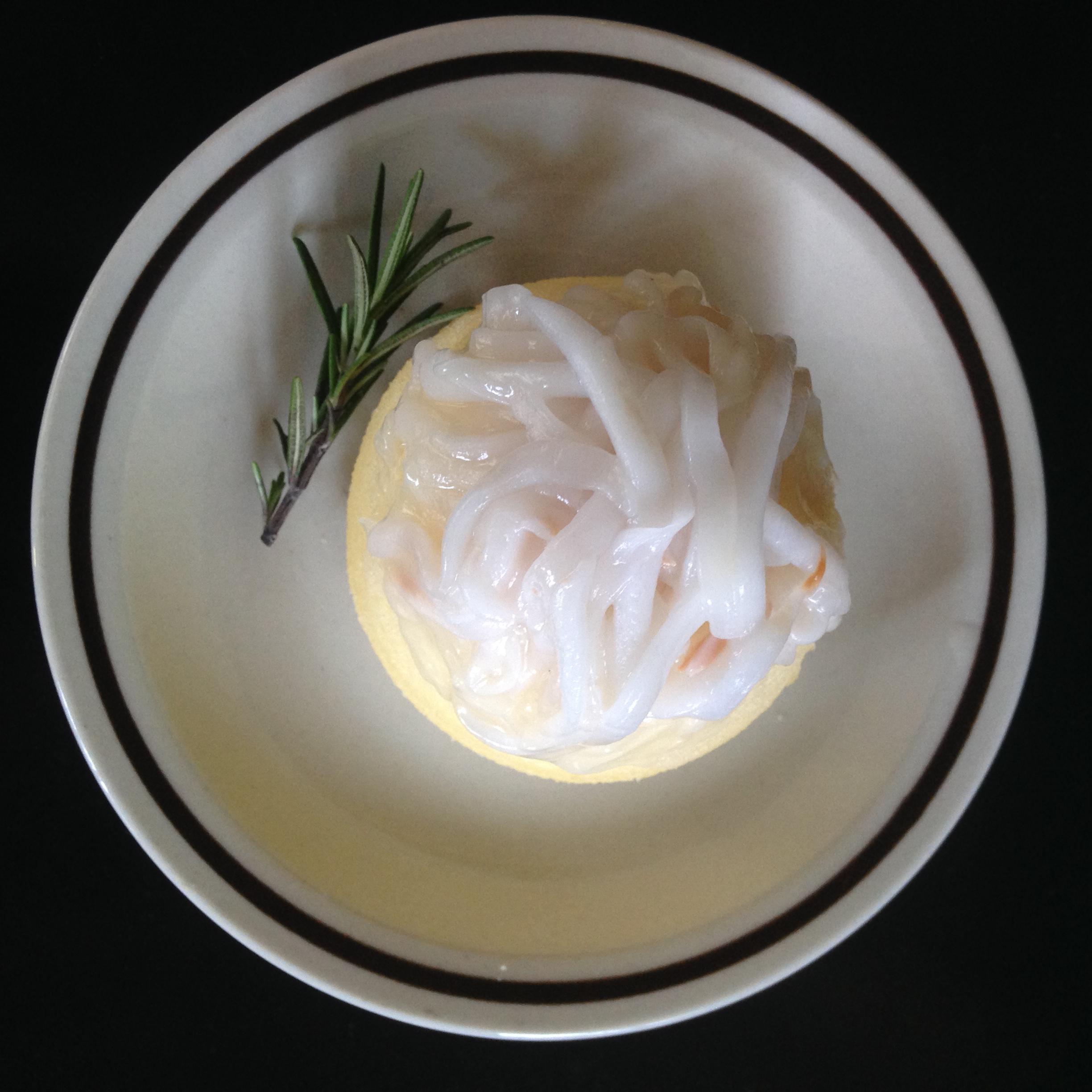 เค้กบอลมะพร้าวอ่อนลาวา Young Coconut Ball Lava Cake