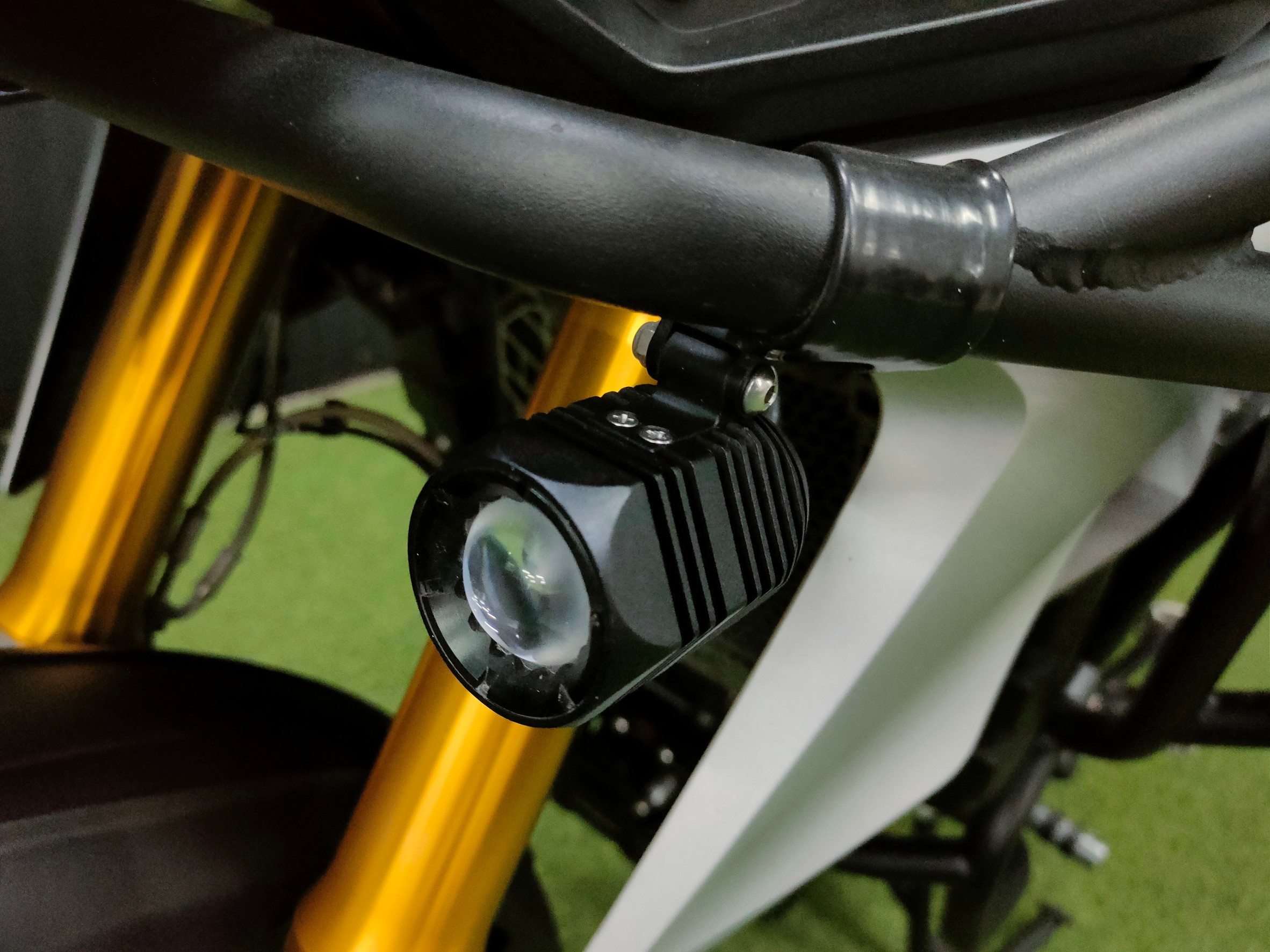 "คันไม่ใหญ่แน่นะวิ⁉️ เบาๆ สบายๆ ราคากันเอง 🤗 Gs310r รถปี18 สวยโดนใจของแต่งรอบคัน “โปรโคตรแรง"🔥🔥