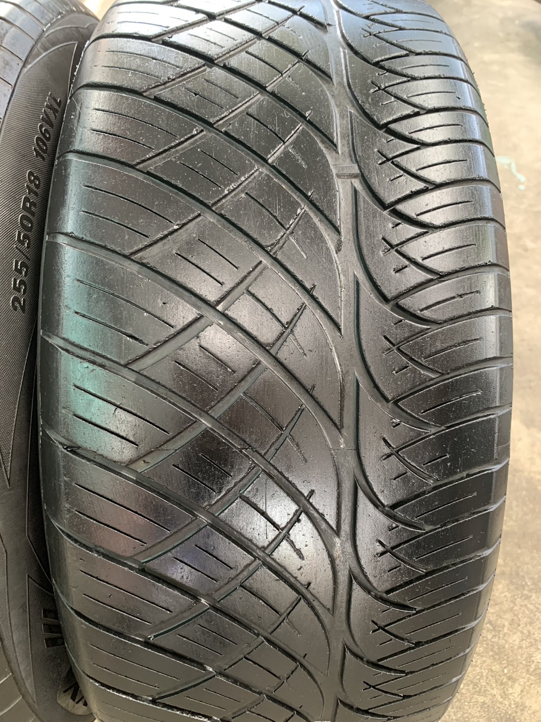 ✨ล้อแม็กพร้อมยาง✨6รู139 RP2 ขอบ 18 สีเทา💖สภาพสวย💖