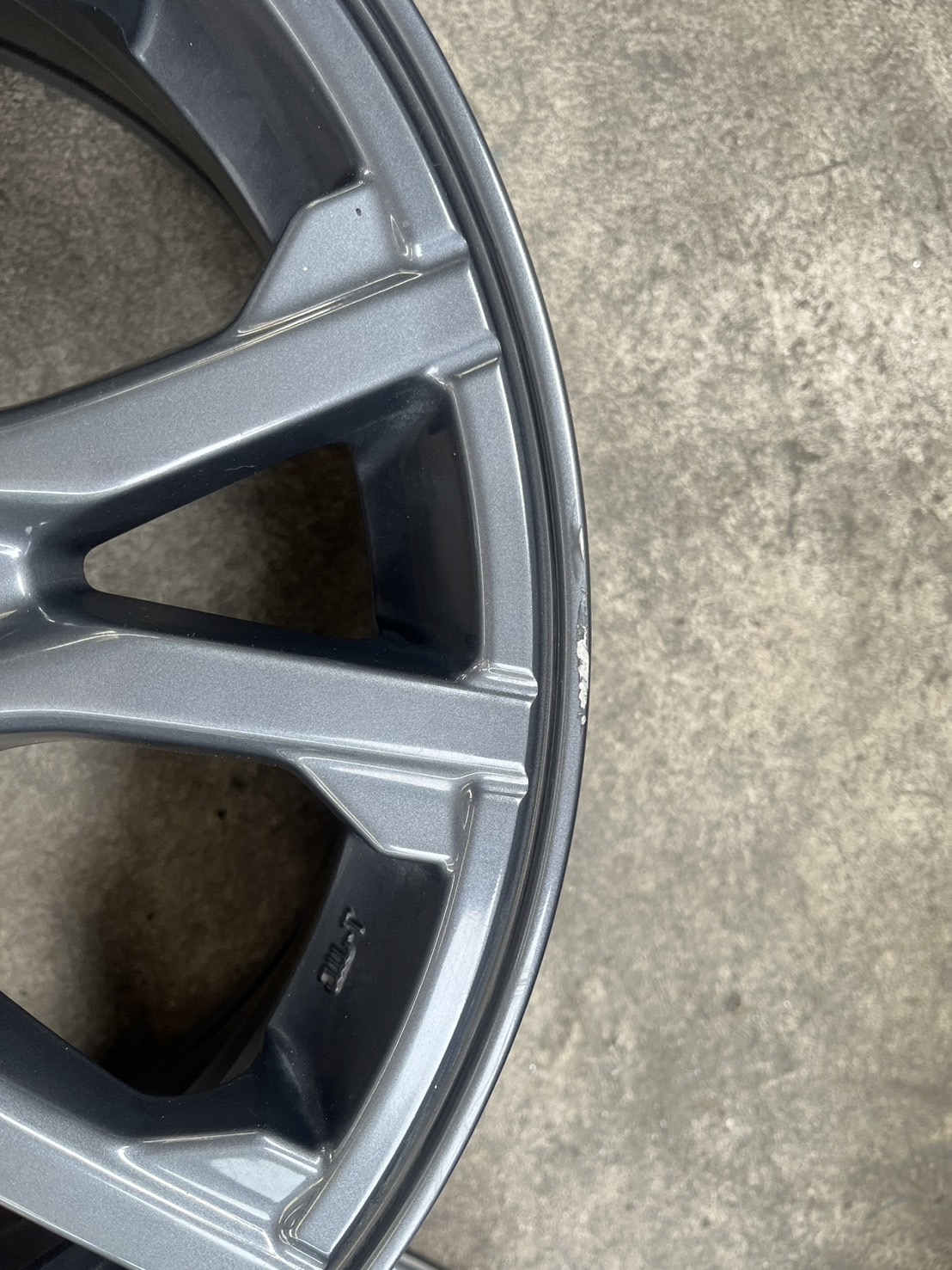 ✨ล้อแม็ก✨ISUZU X-Series ขอบ 16 สีเทาดำ