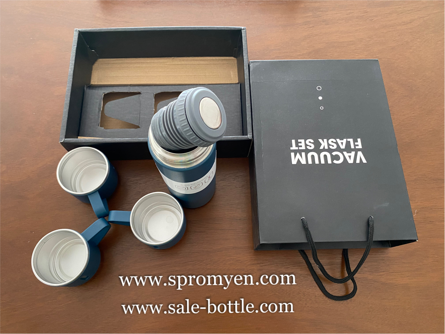 ชุดกิ๊ฟเซ็ทกระบอกน้ำสแตนเลส+แก้วน้ำสแตนเลส