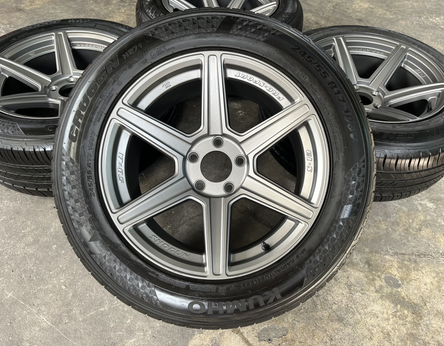 ✨ล้อแม็กแต่ง 5รู114✨SHOGUN ขอบ 17 สีเทา พร้อมยาง 245-55-17 KUMHO💥ปี 22💥