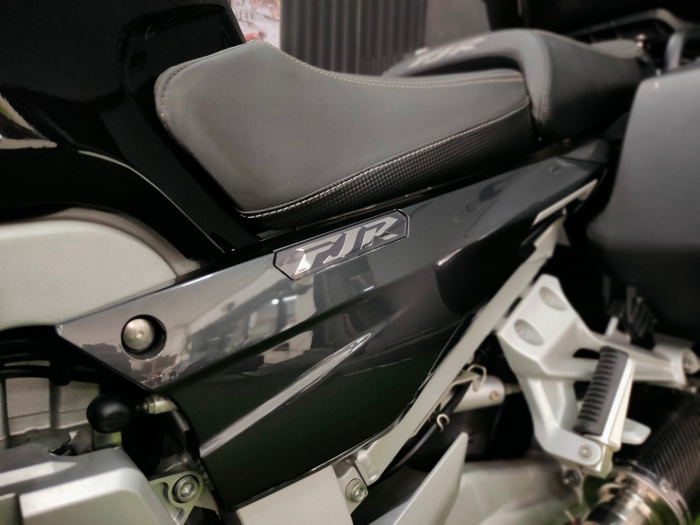 Sport Touring ตัวพรีเมียมจากค่าย YAMAHA รุ่น FJR1300AS ตัวท๊อป Autoclutch ขับเพลาปลายปี 2018 แท้สายจอดไมล์ 2,xxx 😎 โฉมปัจจุบัน...นับคันได้เลย‼️