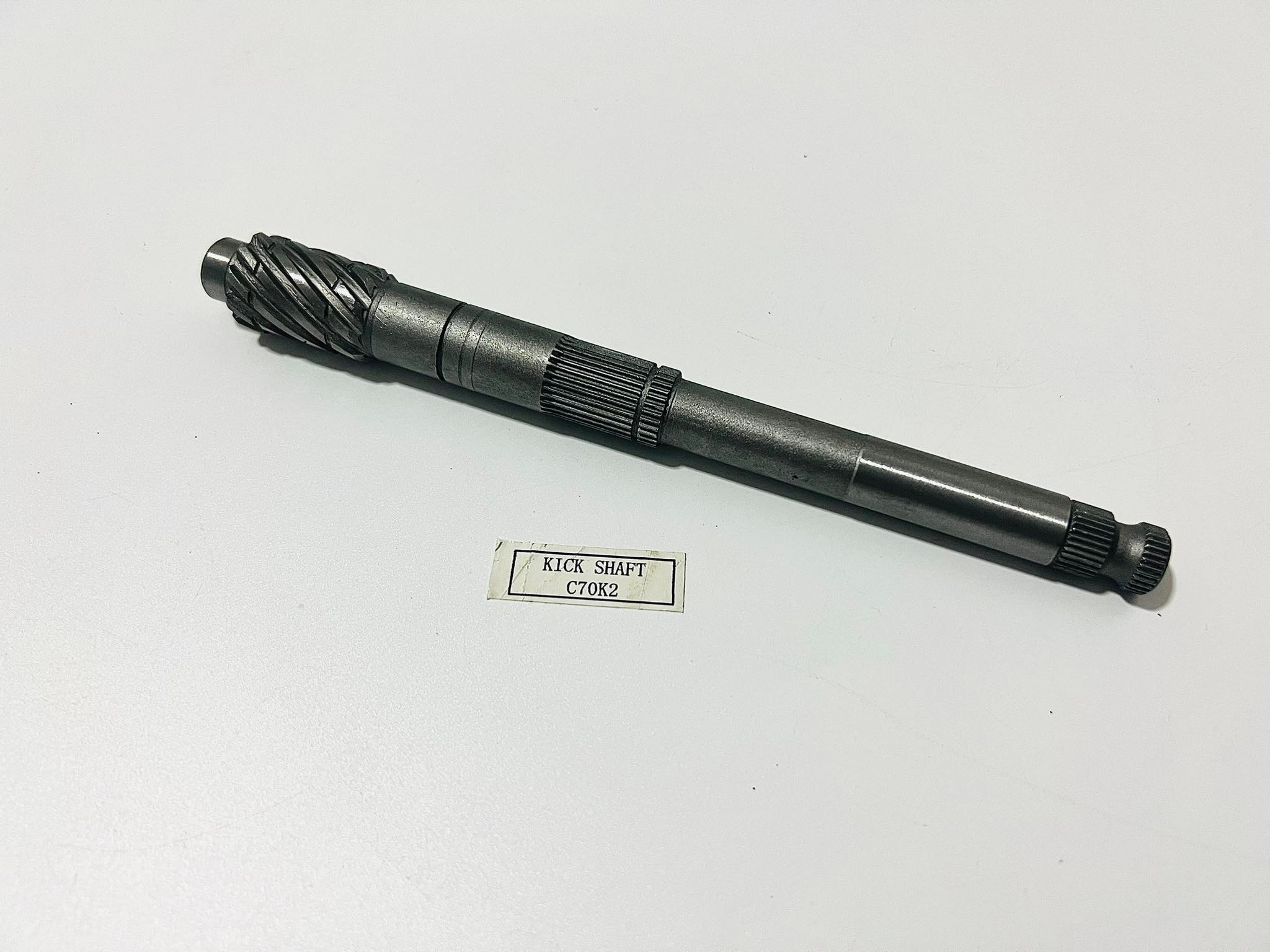 แกนสตาร์ท ชาลี c50 c65 c70 หัวเล็ก