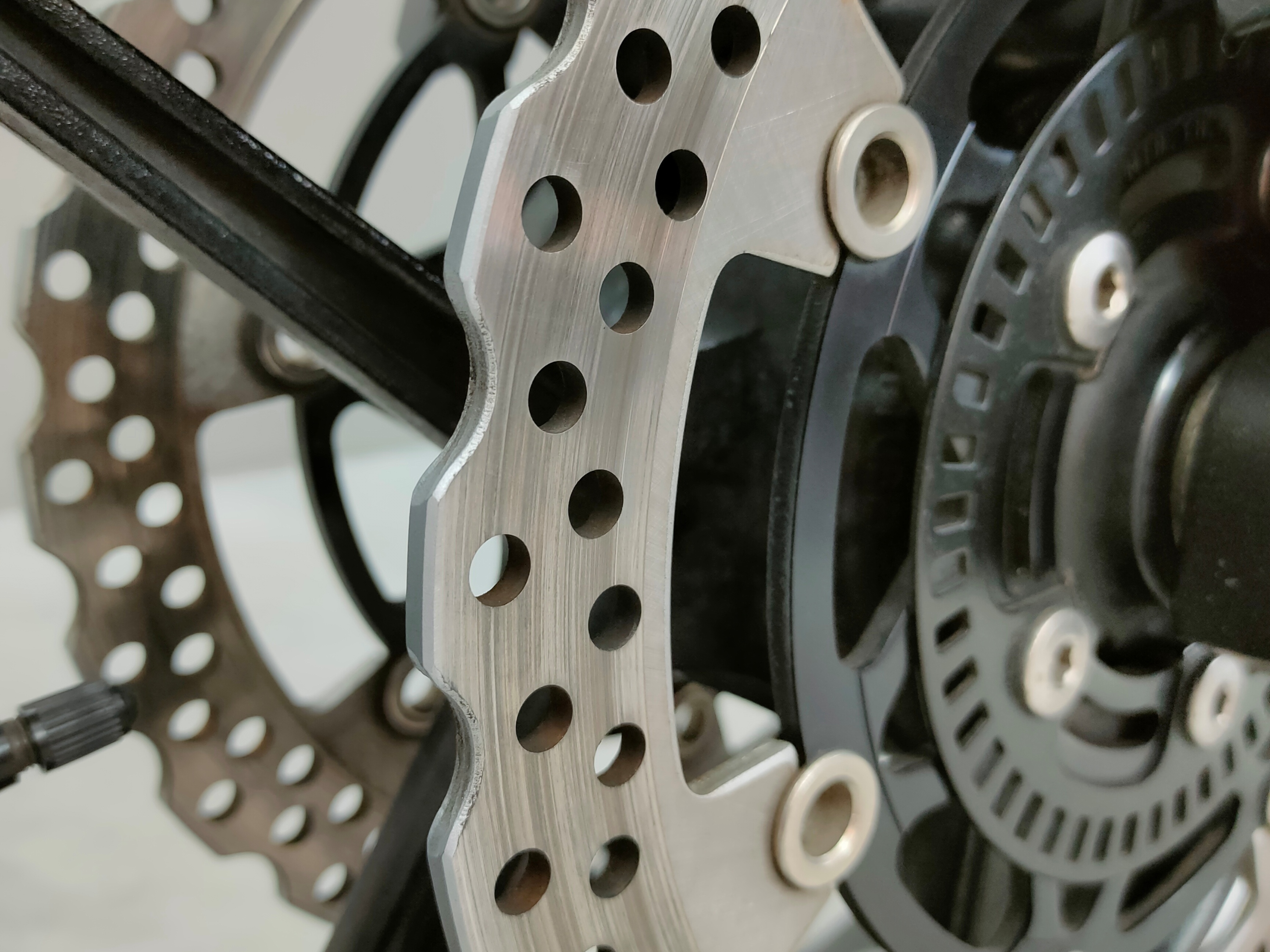 หนุ่มหล่อมาดเข้มมาแว้ว 😎 KAWASAKI ZX6R จดกลางปี 2020 "จัดทรงพร้อมซิ่ง"