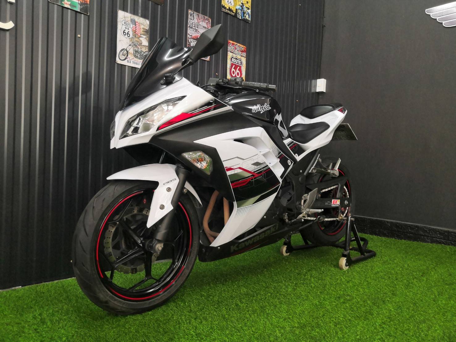 >>>NINJA300_Special Edition<<< จดทะเบียนปี 2014