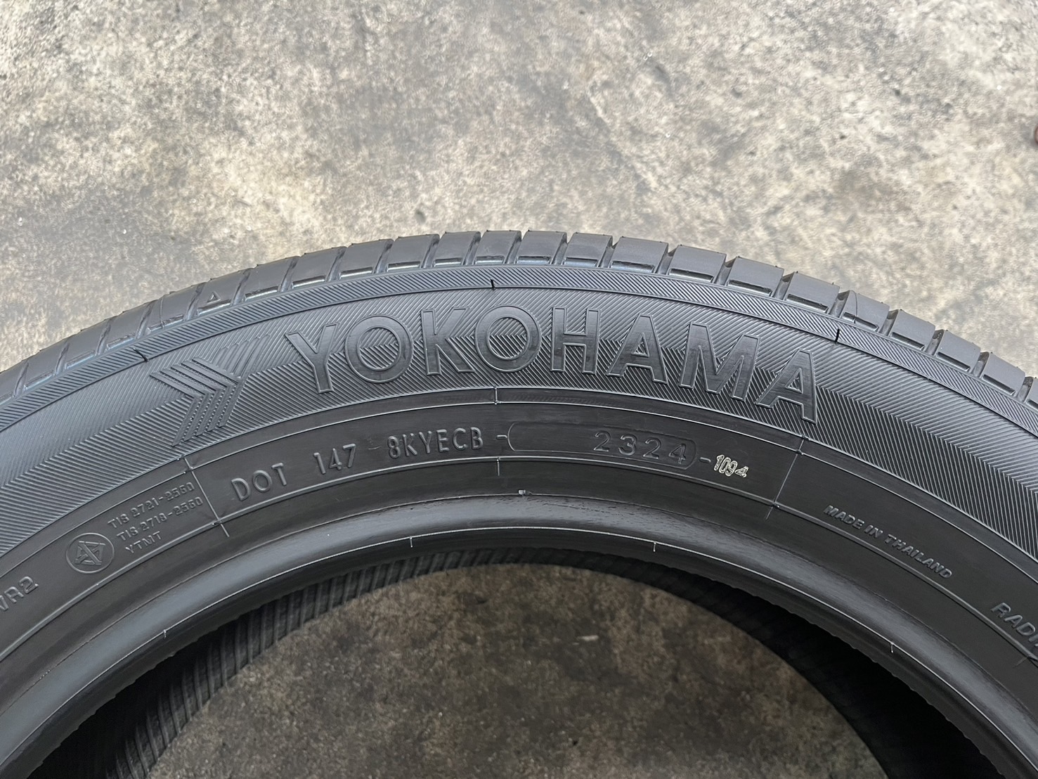 ♨️ปี 24♨️✨ยางใหม่💯✨205-55-16 Yokohama💖ใหม่กริ๊บ💖