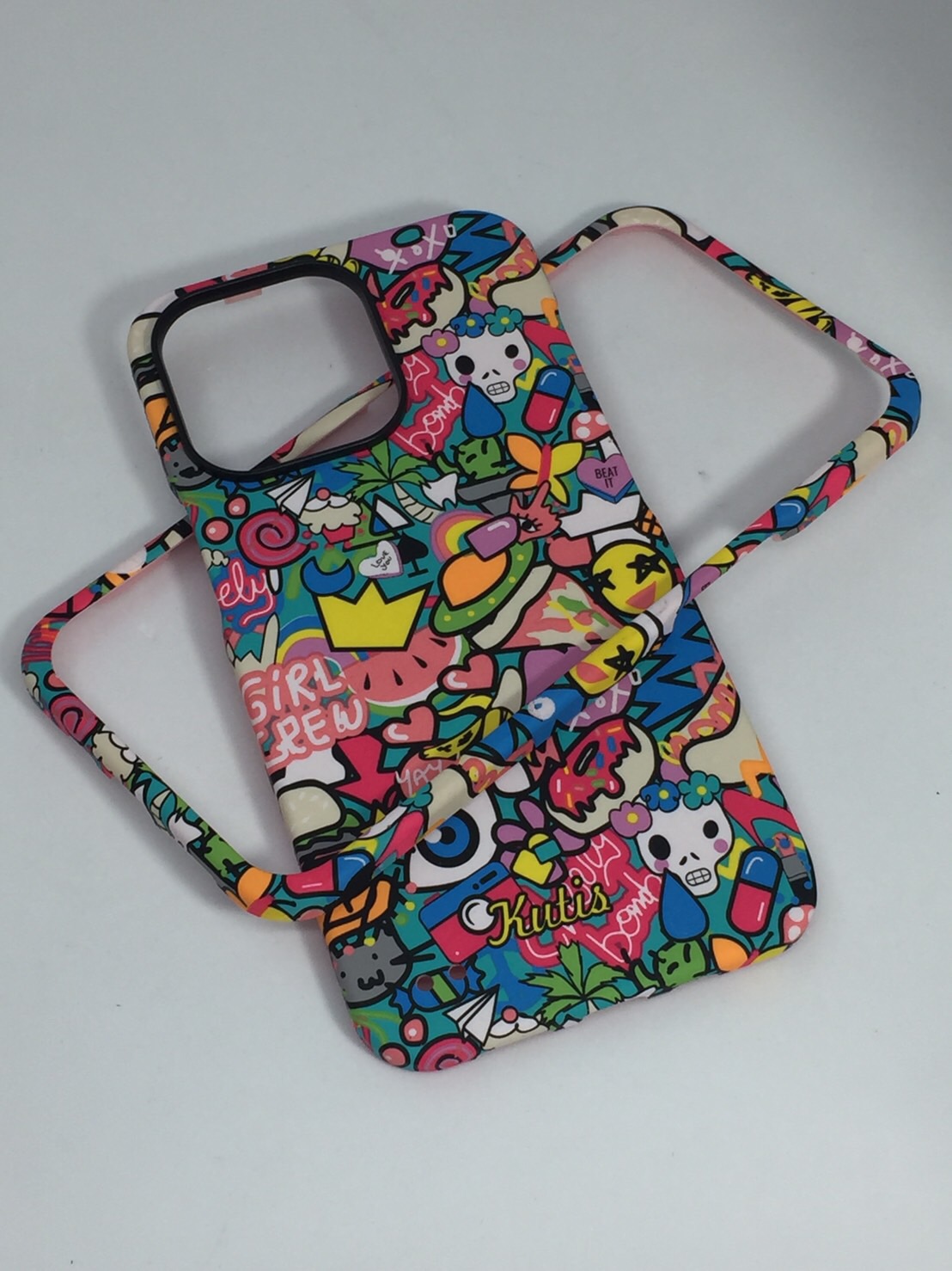 เคสคูทิส(Kutis)เคสไอโฟน13PRO(ลายStreet)มาใหม่ เคสประกบหน้า-หลัง เคสเรืองแสง เคสลายวินเทจ ร้านSuperhero Klongthom